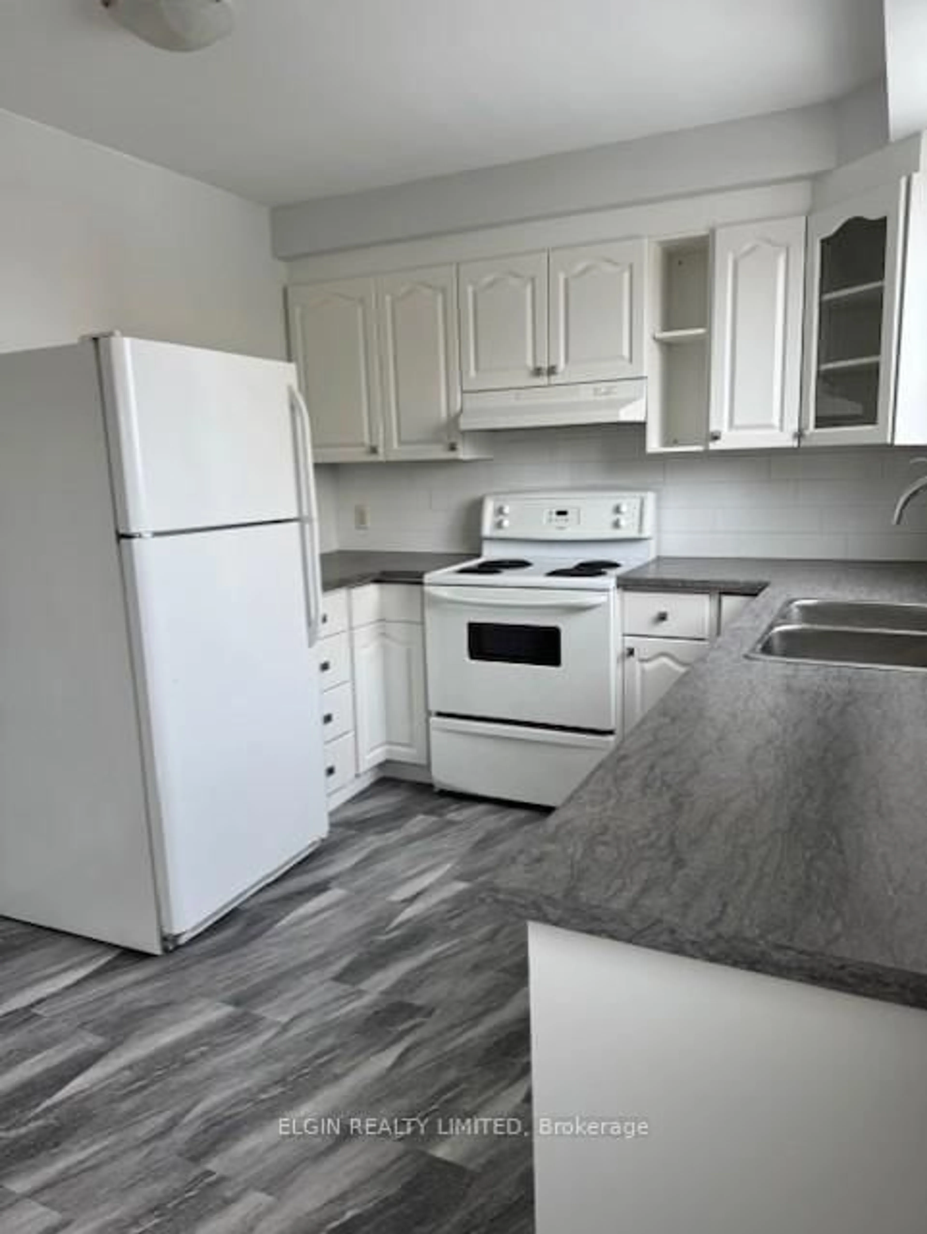 Standard kitchen, unknown for 432 Forest Ave, St. Thomas Ontario N5R 2K9