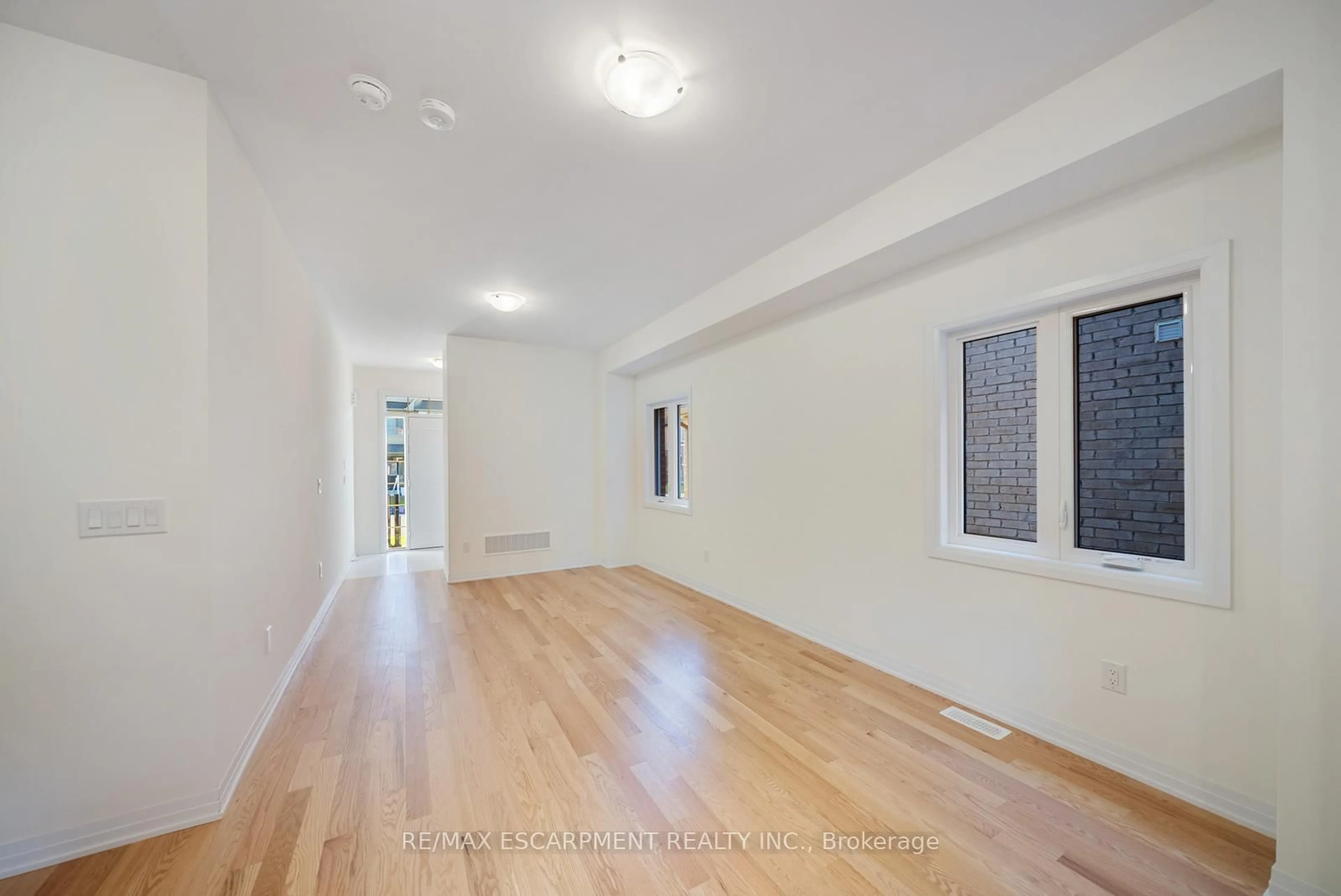 A pic of a room for 461 Adelaide St, Wellington North Ontario N0G 1A0