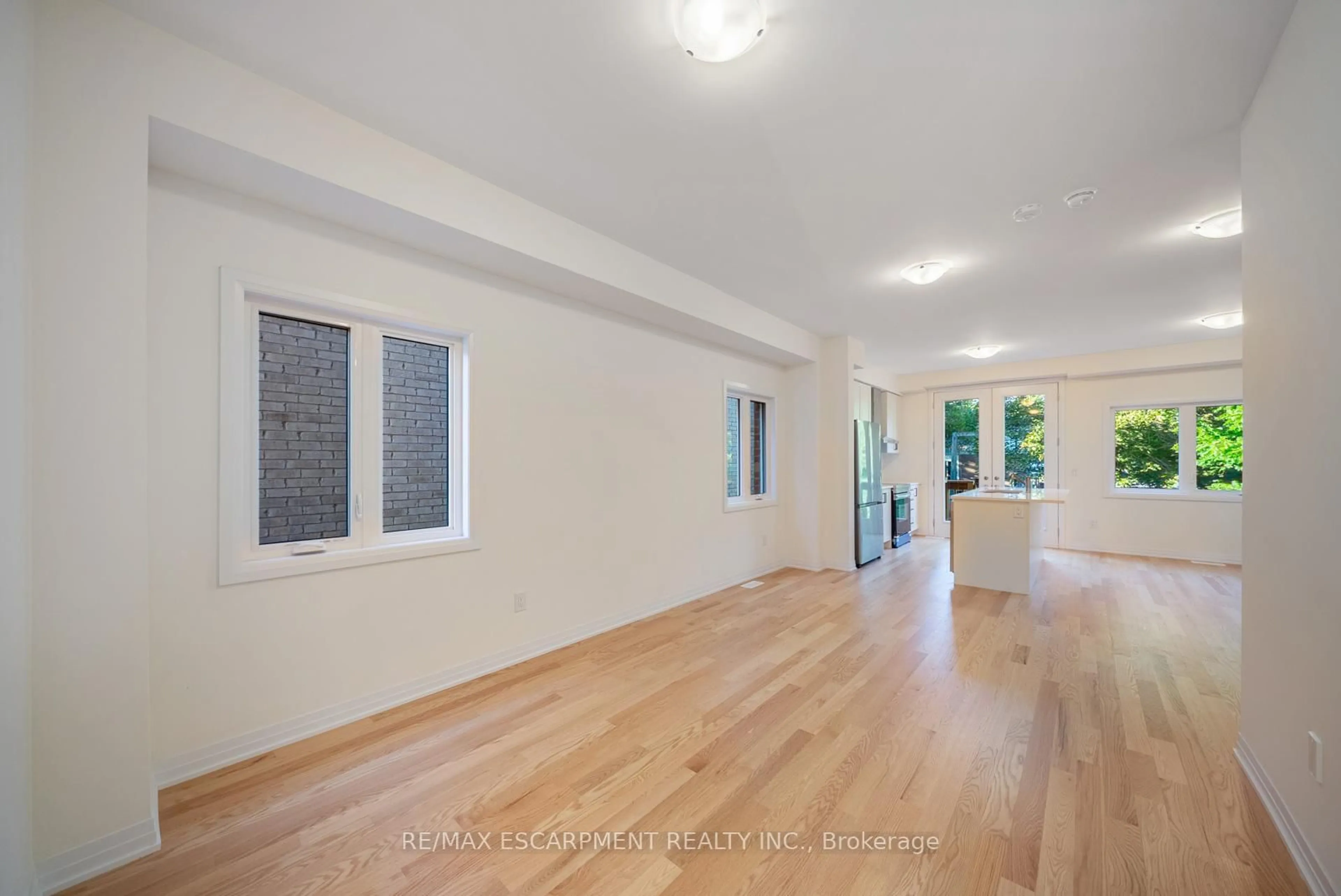 A pic of a room for 461 Adelaide St, Wellington North Ontario N0G 1A0