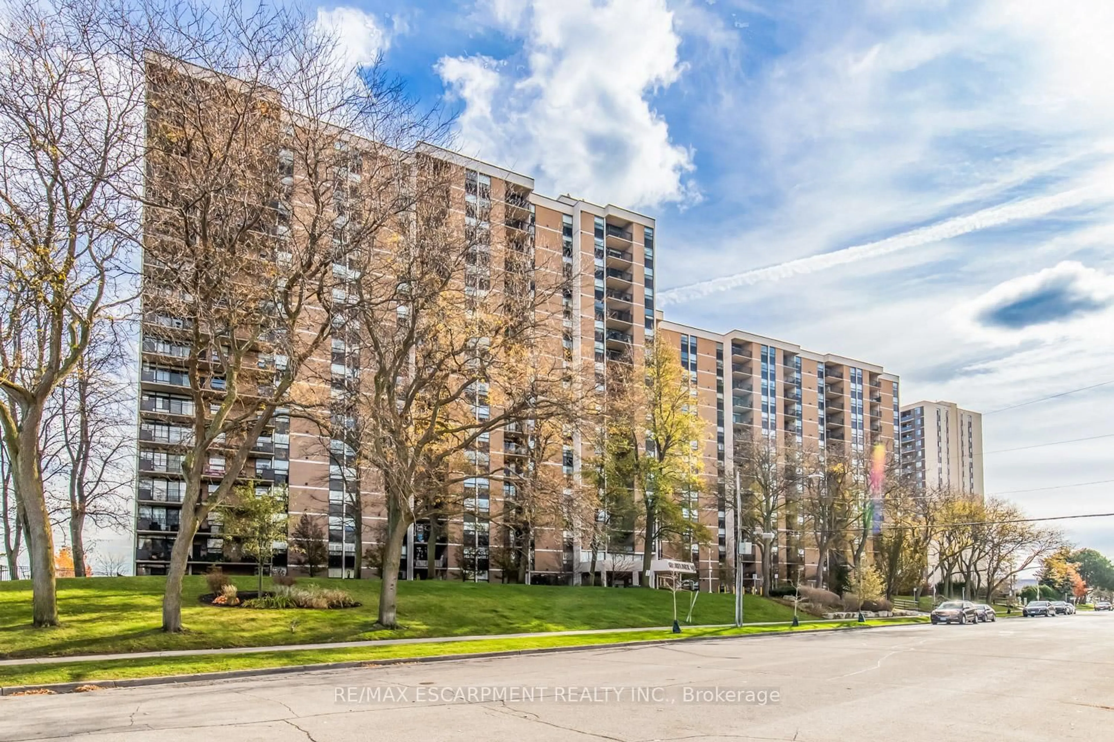 A pic from outside/outdoor area/front of a property/back of a property/a pic from drone, street for 500 Green Rd #310, Hamilton Ontario L8E 3M6