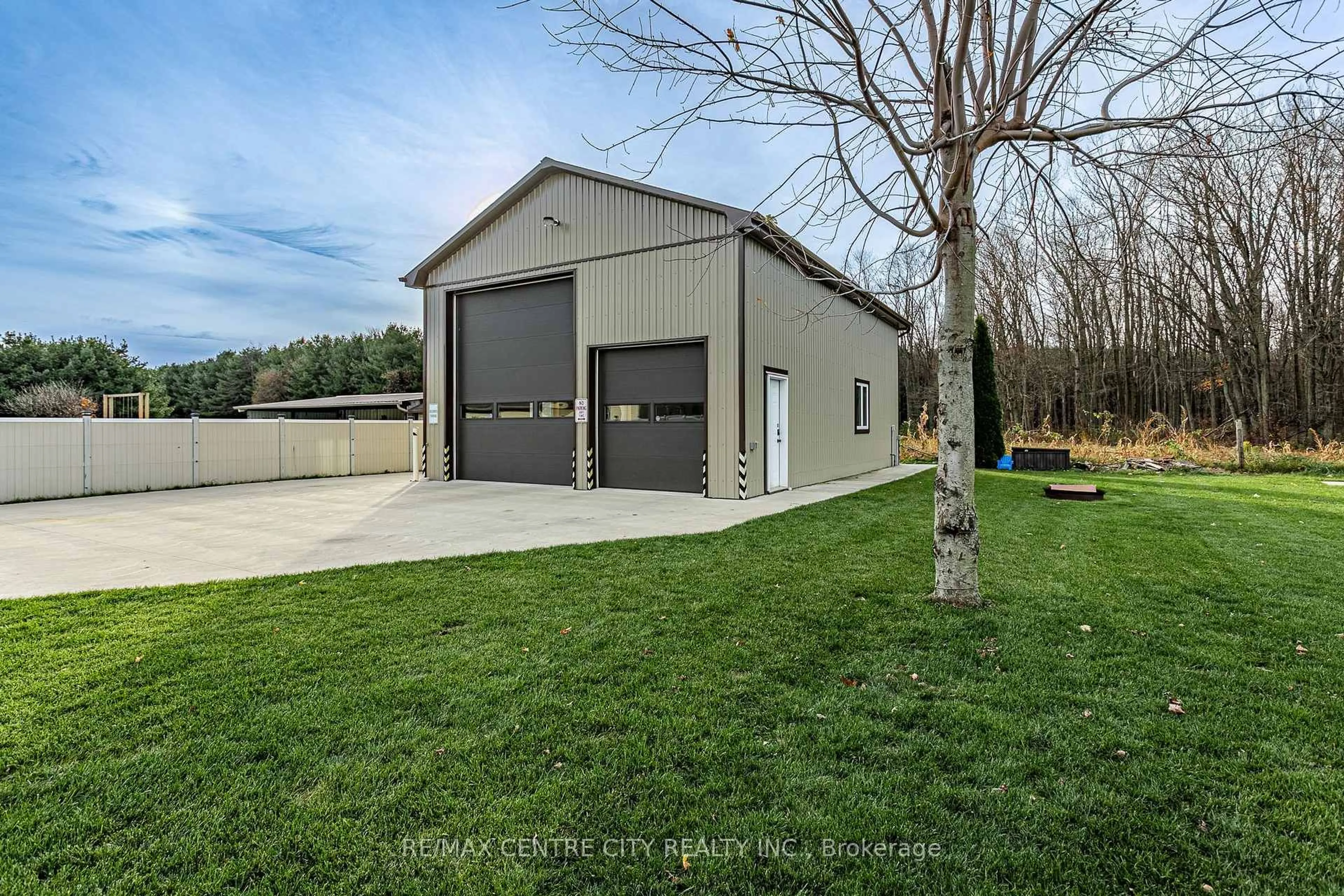 Unknown for 6851 Springfield Rd, Malahide Ontario N5H 2R5