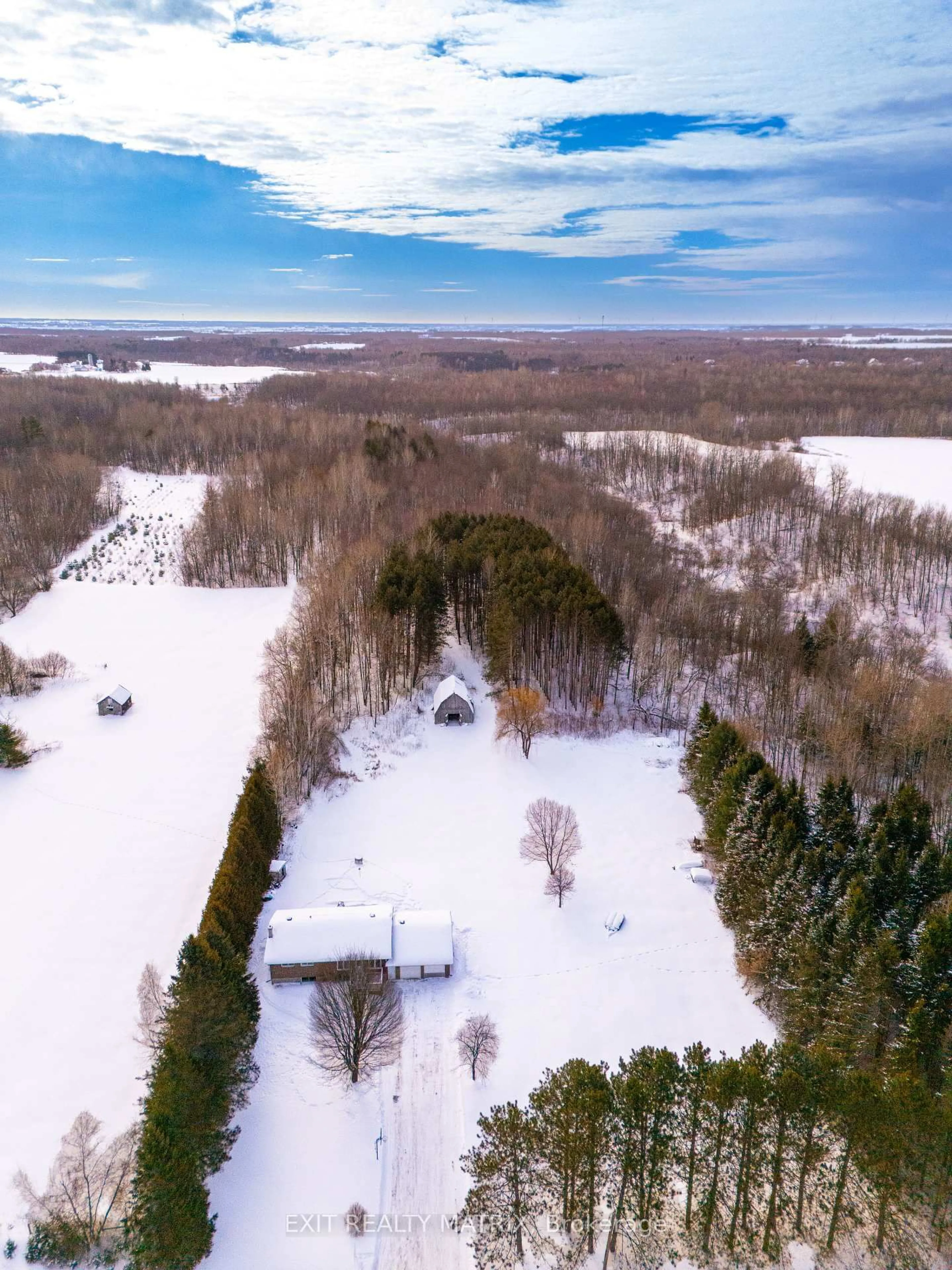 A pic from outside/outdoor area/front of a property/back of a property/a pic from drone, water/lake/river/ocean view for 1285 Calypso St, The Nation Ontario K0A 1M0