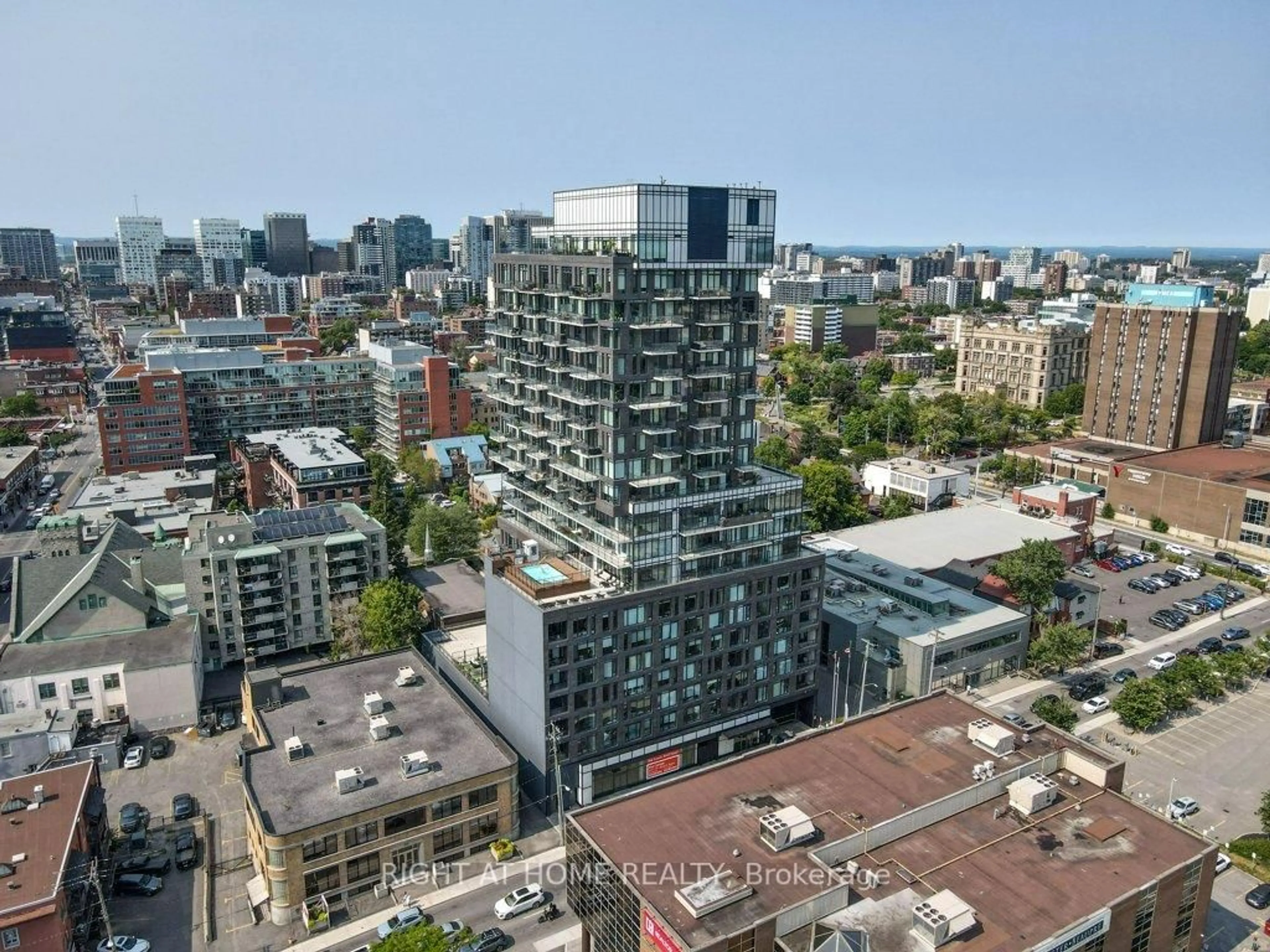 A pic from outside/outdoor area/front of a property/back of a property/a pic from drone, city buildings view from balcony for 203 Catherine St #2002, Ottawa Ontario K2P 1J5