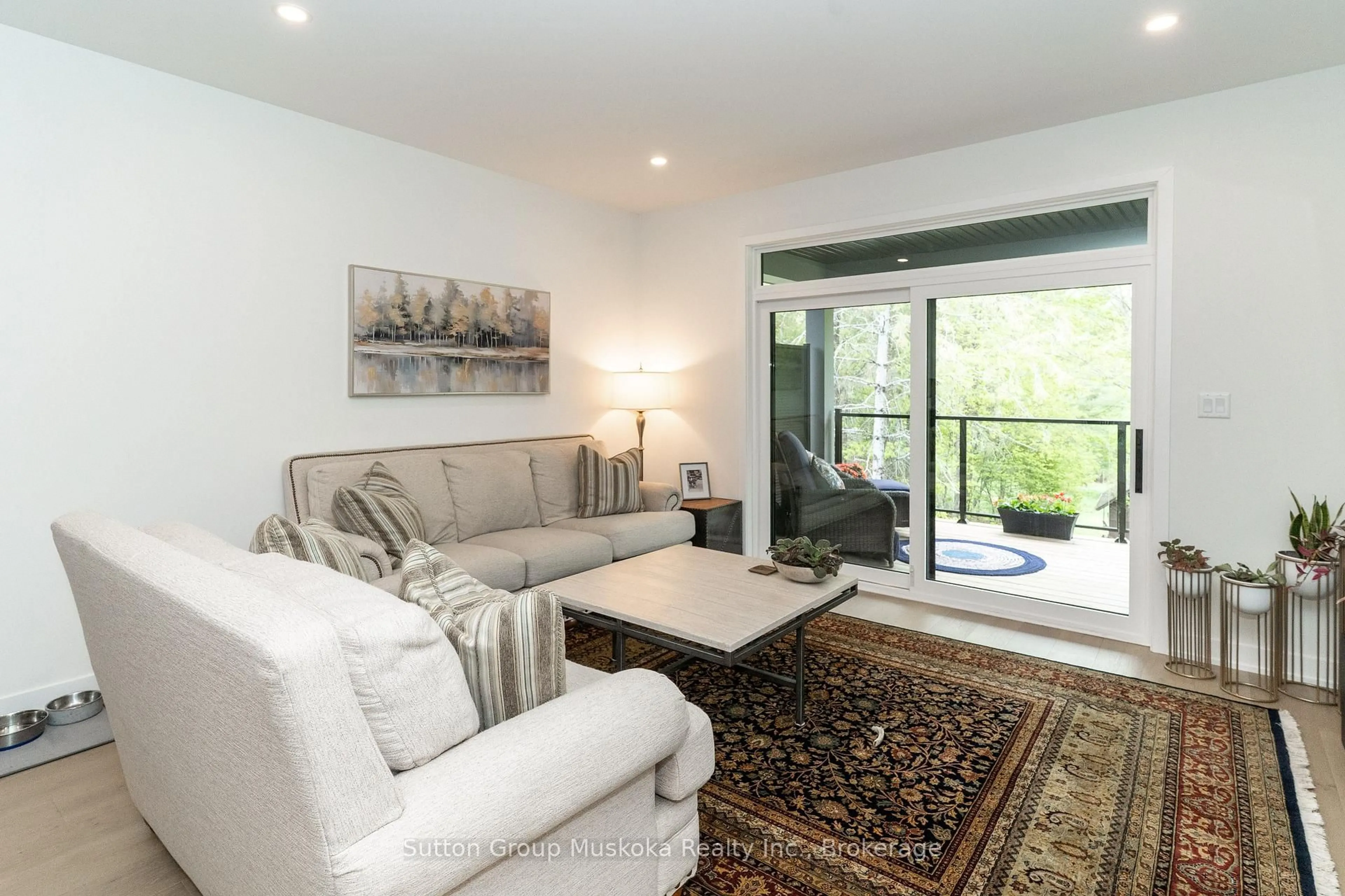 Living room with furniture, unknown for 9 Jack St, Huntsville Ontario P1H 0G4