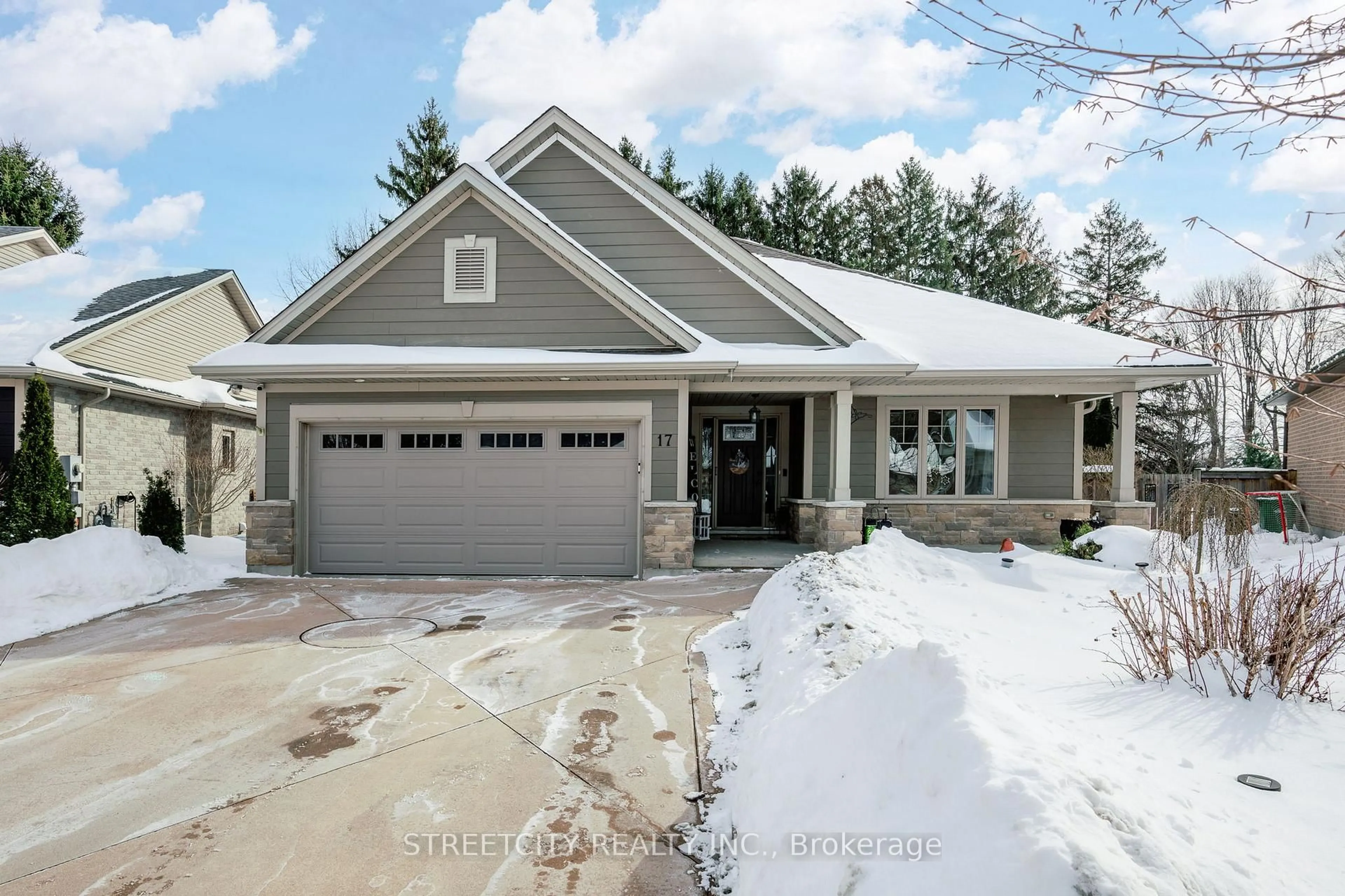 Home with brick exterior material, street for 17 Tanager Pl, St. Thomas Ontario N5R 6K9