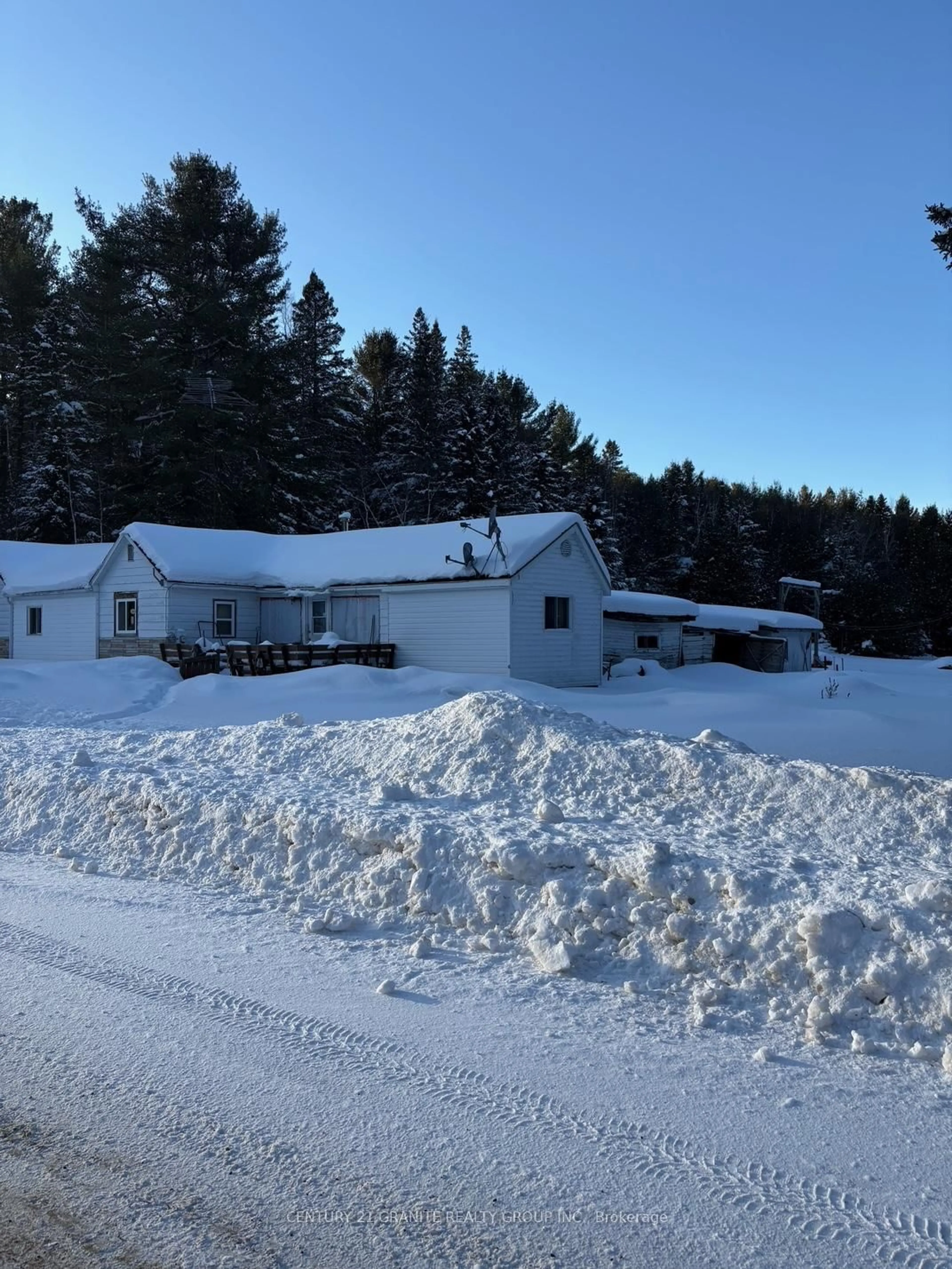 A pic from outside/outdoor area/front of a property/back of a property/a pic from drone, street for 344 Church Rd, Maynooth Ontario K0L 2S0