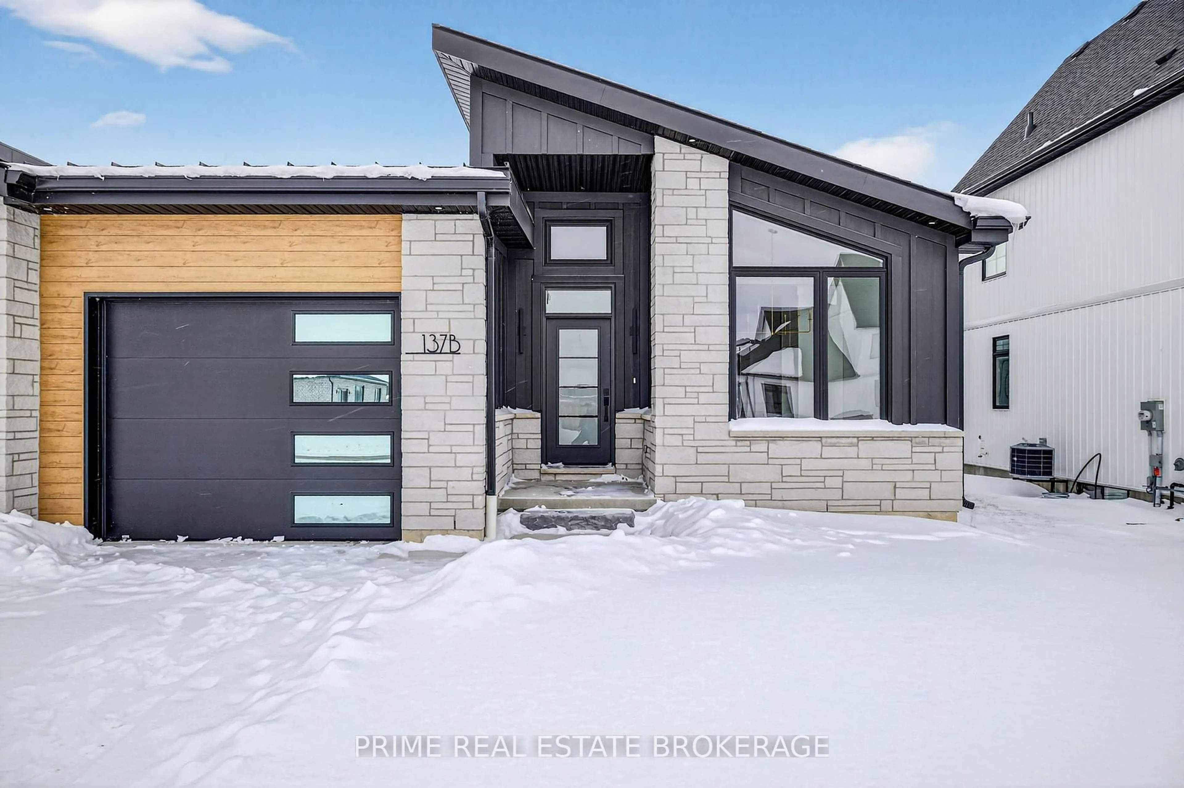 Home with brick exterior material, street for 137 Harvest Lane #B, Dutton/Dunwich Ontario N0L 1J0