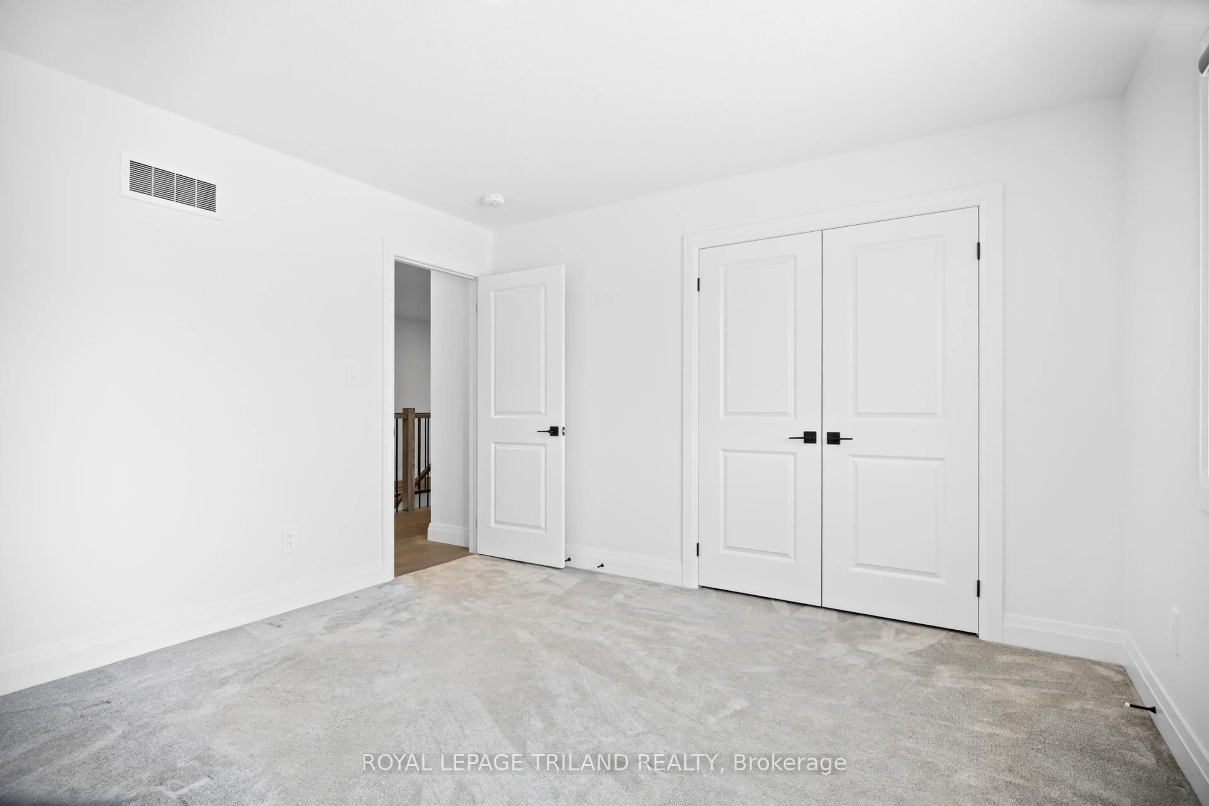 Unknown for 1566 Wright Cres, London North Ontario N6G 3R6