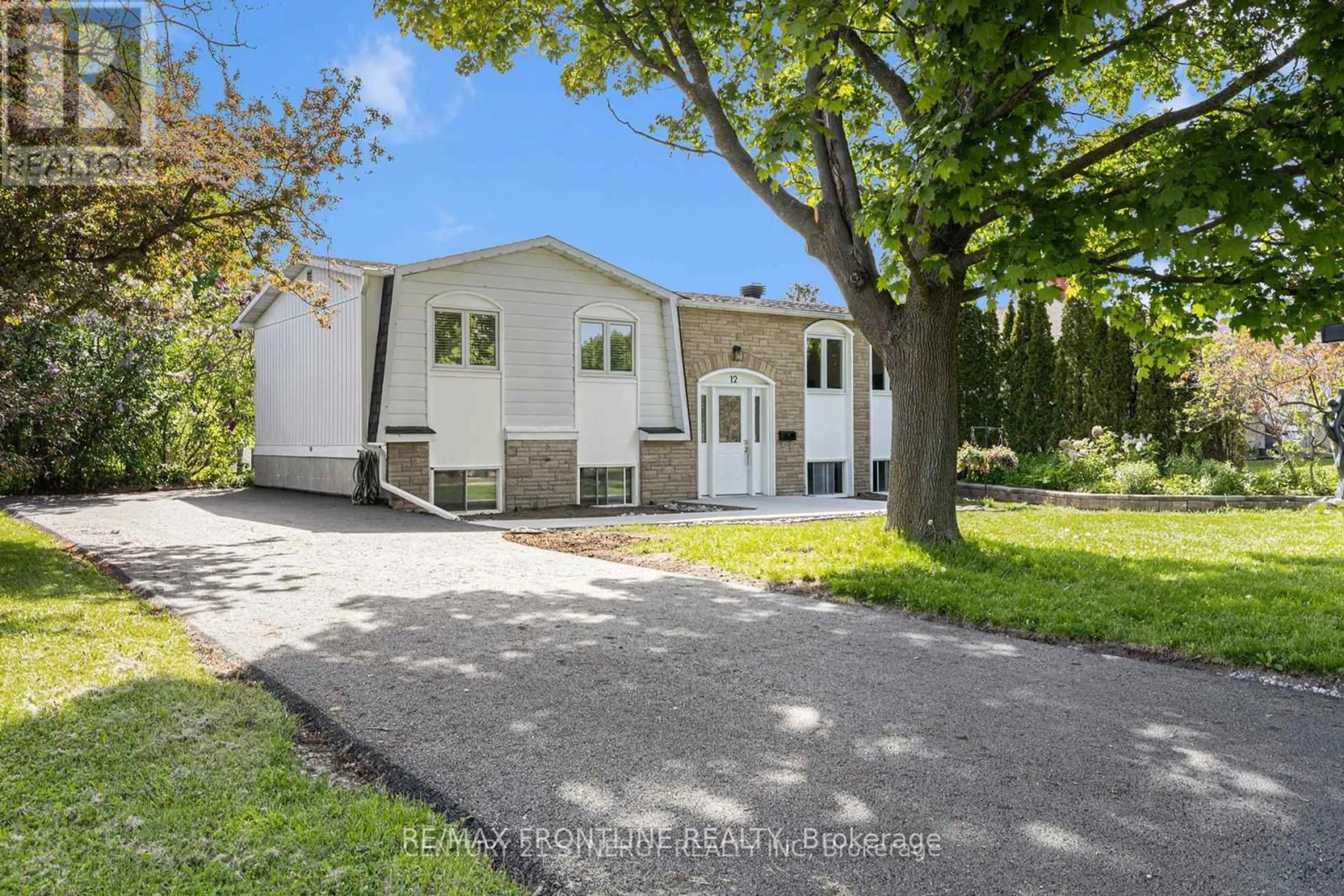 A pic from outside/outdoor area/front of a property/back of a property/a pic from drone, street for 12 Morgan Ave, Perth Ontario K7H 3G4