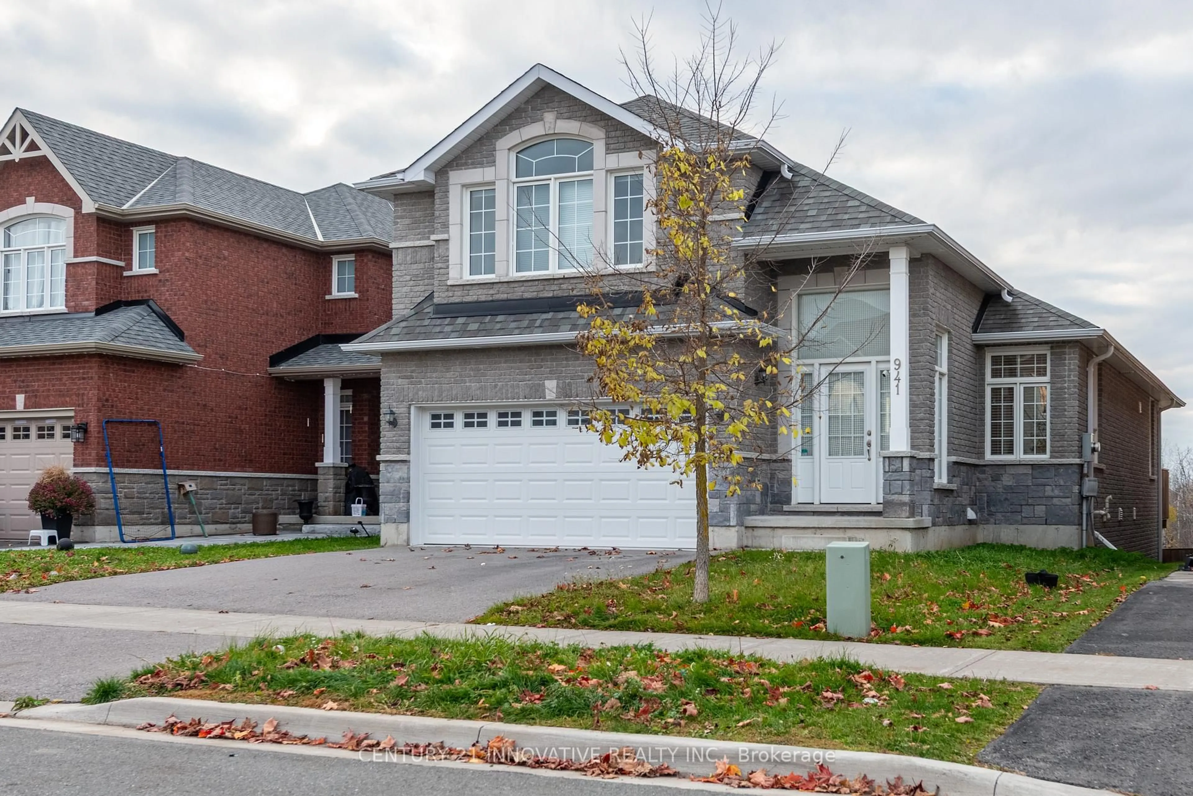 Home with brick exterior material, street for 941 Avery Ave, Peterborough Ontario K9J 0G9