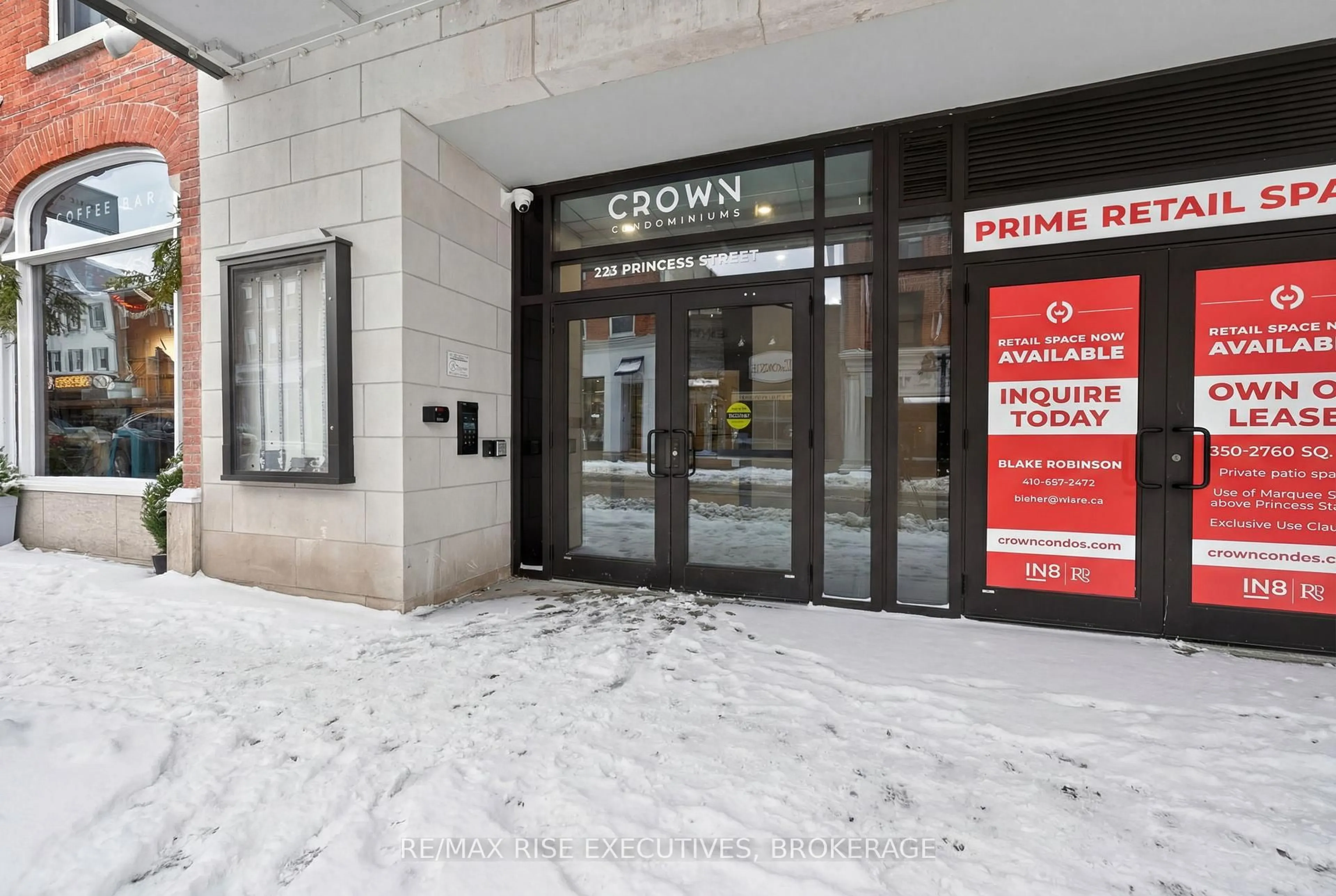 Indoor foyer for 223 Princess St #810, Kingston Ontario K7L 1B3