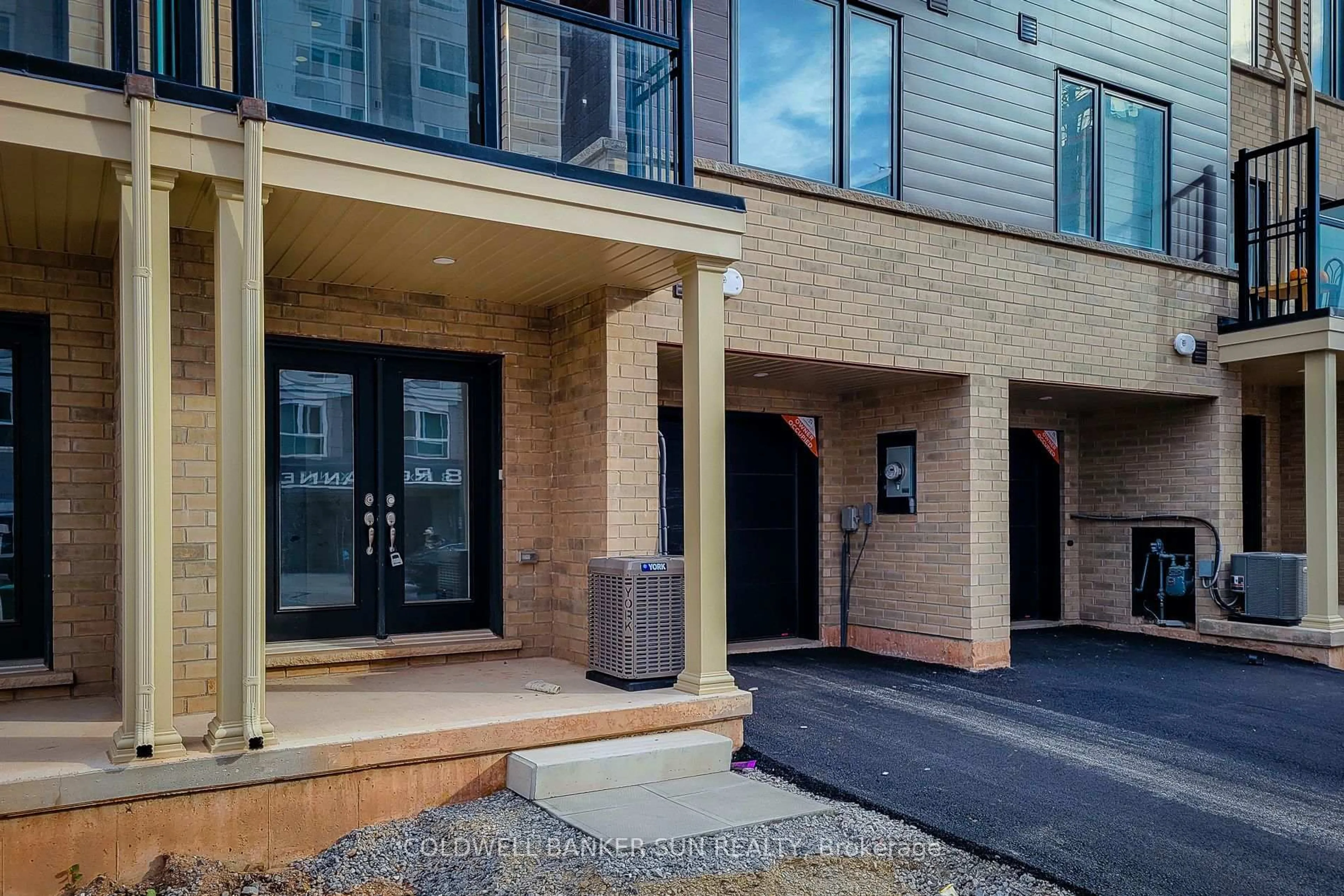 Unknown for 7 Roxanne Dr, Hamilton Ontario L8H 1L9