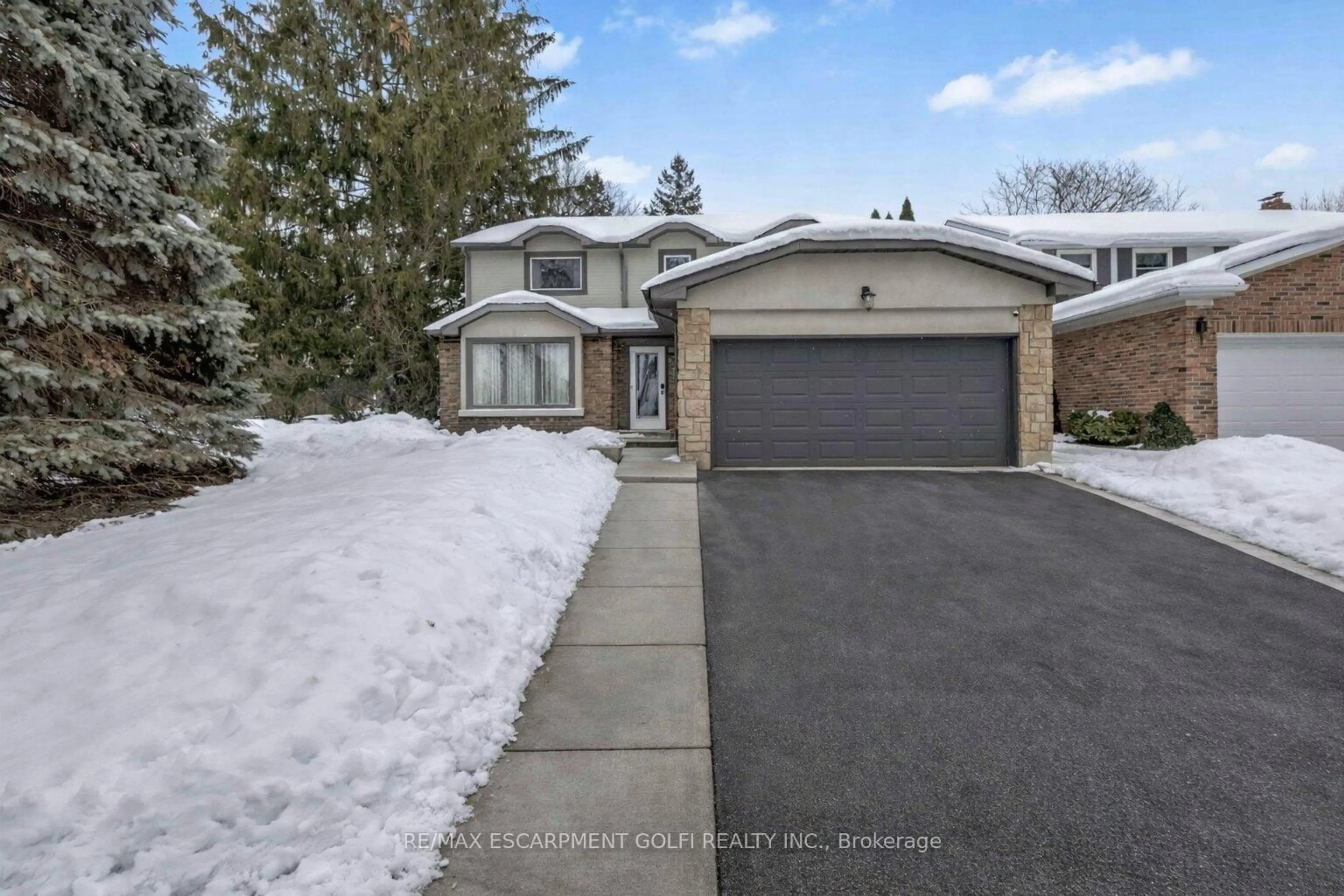 Unknown for 19 FIELDGATE St, Hamilton Ontario L9H 6N3