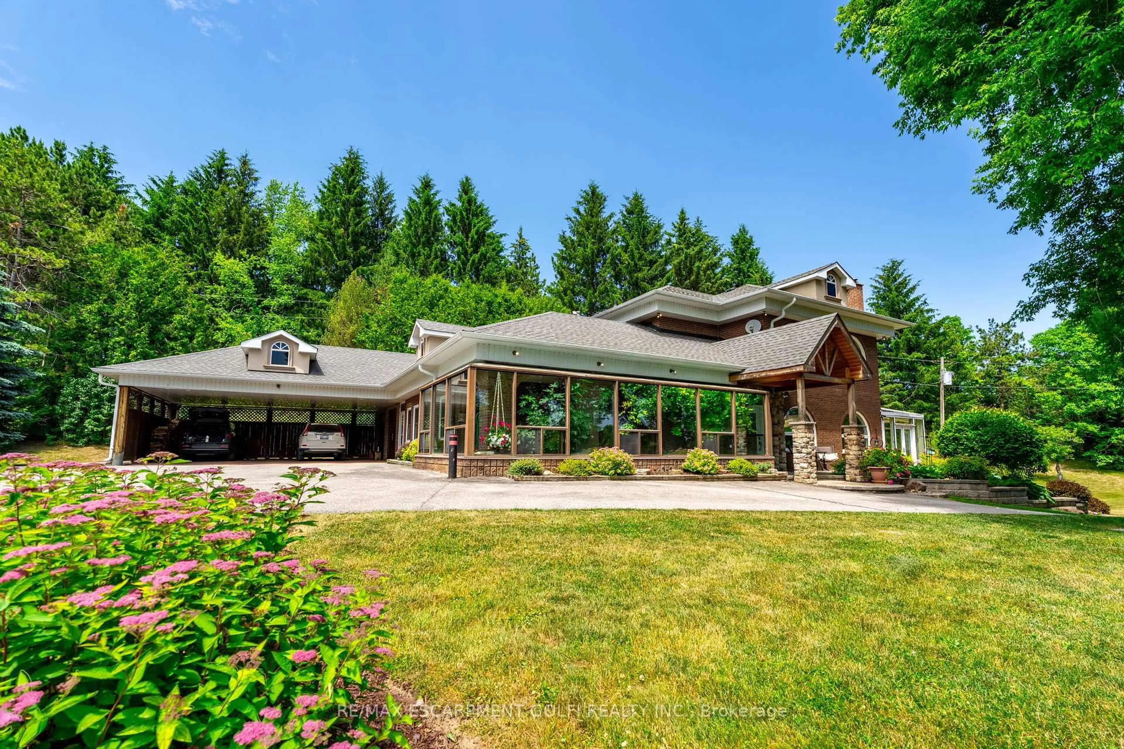 Unknown for 994030 Mono-Adjala Townline, Mono Ontario L9W 6H8