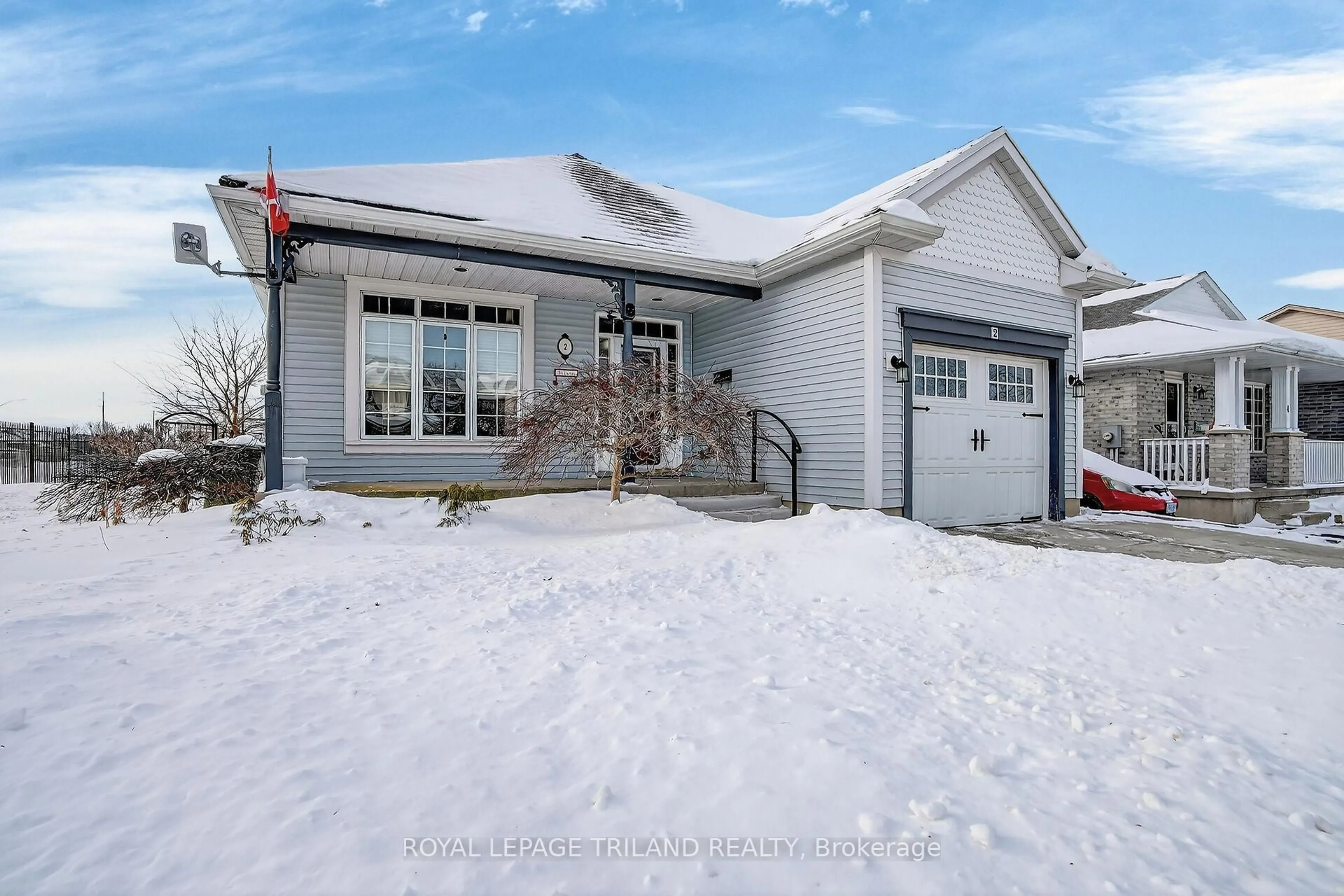 Unknown for 2 Axford Pkwy, St. Thomas Ontario N5R 6E6