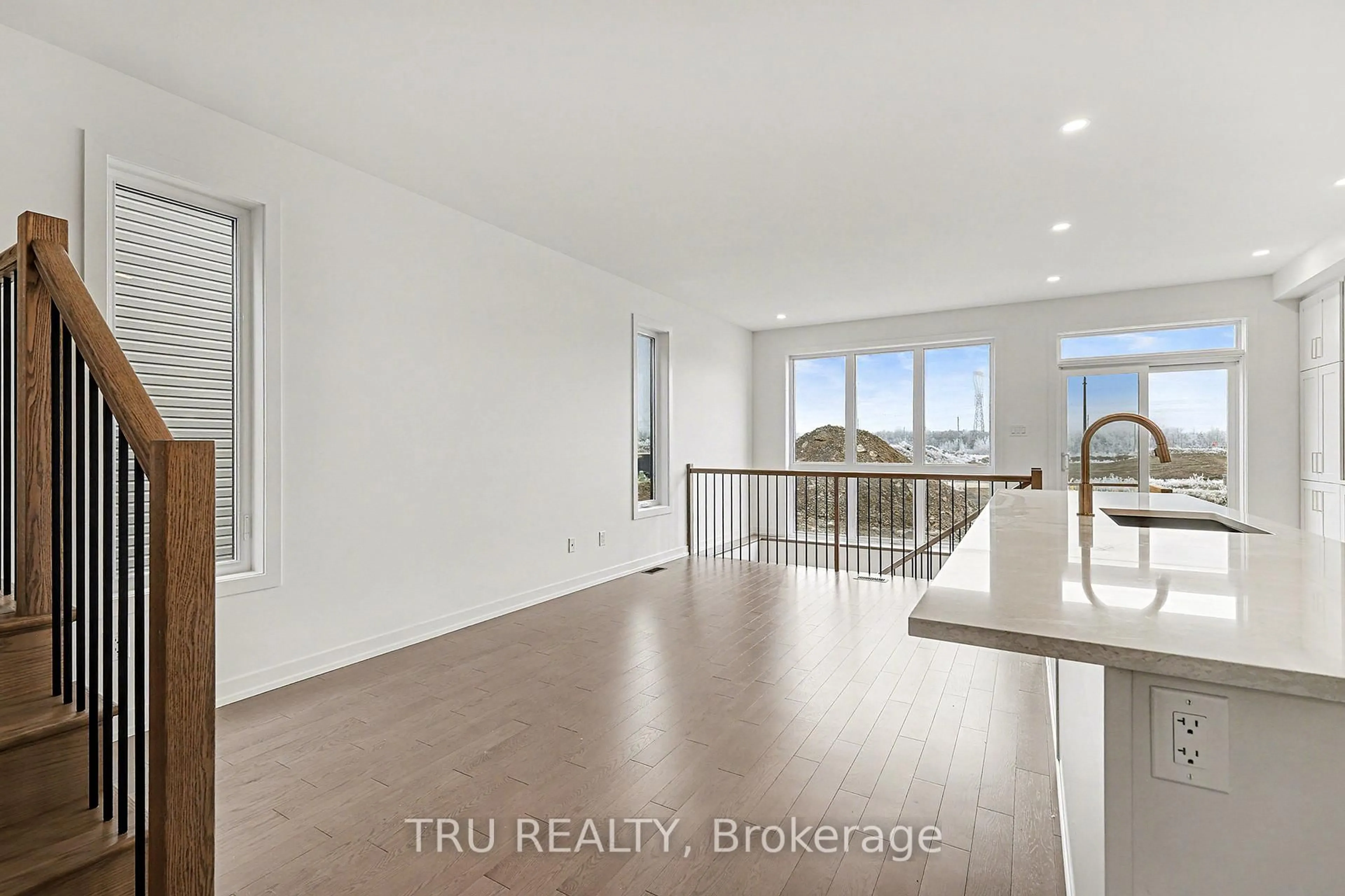 A pic of a room for 1144 Cope Dr, Stittsville Ontario K2S 3C3