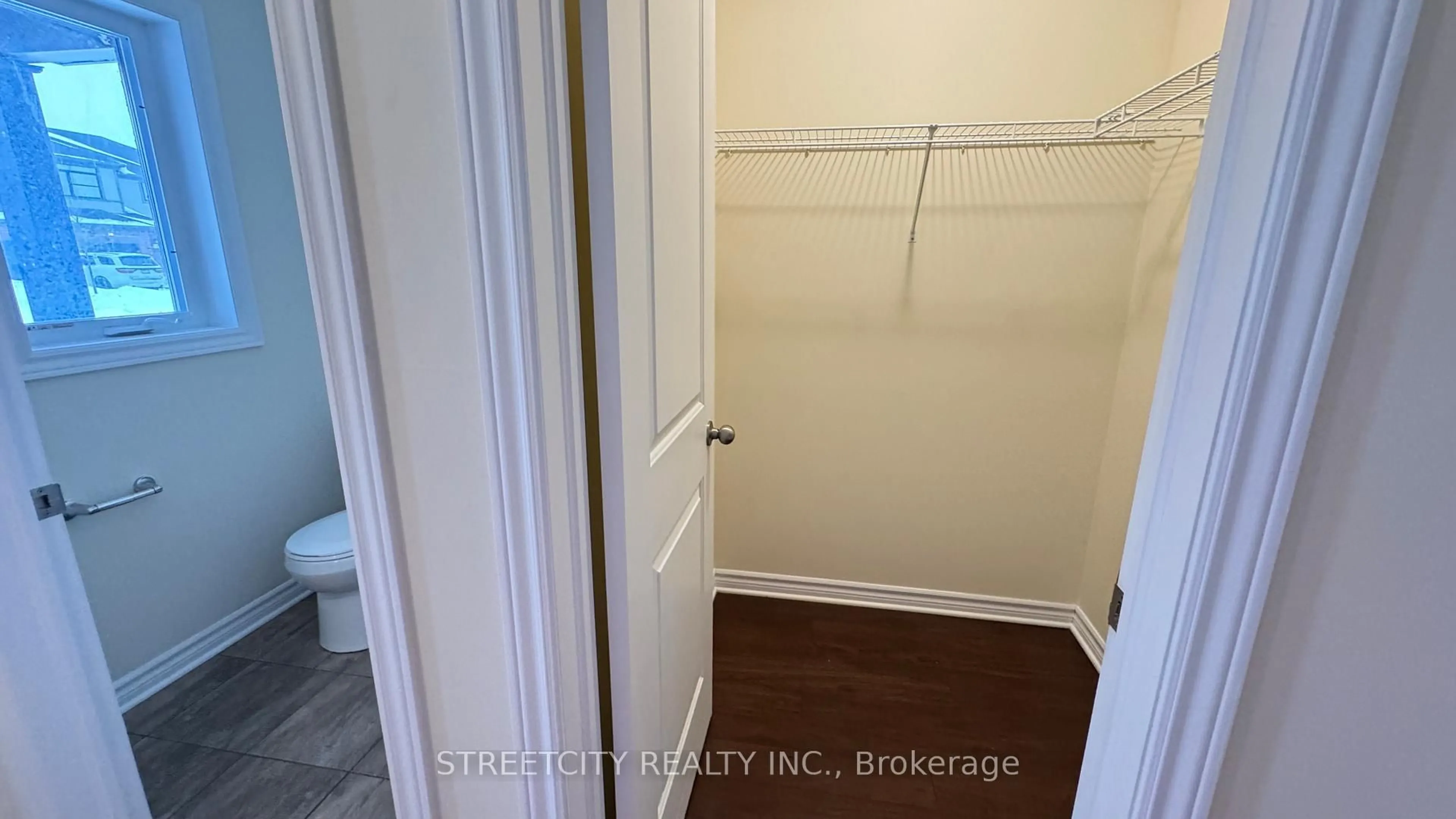 Storage room or clothes room or walk-in closet for 1357 Michael Circ, London East Ontario N5V 0B8