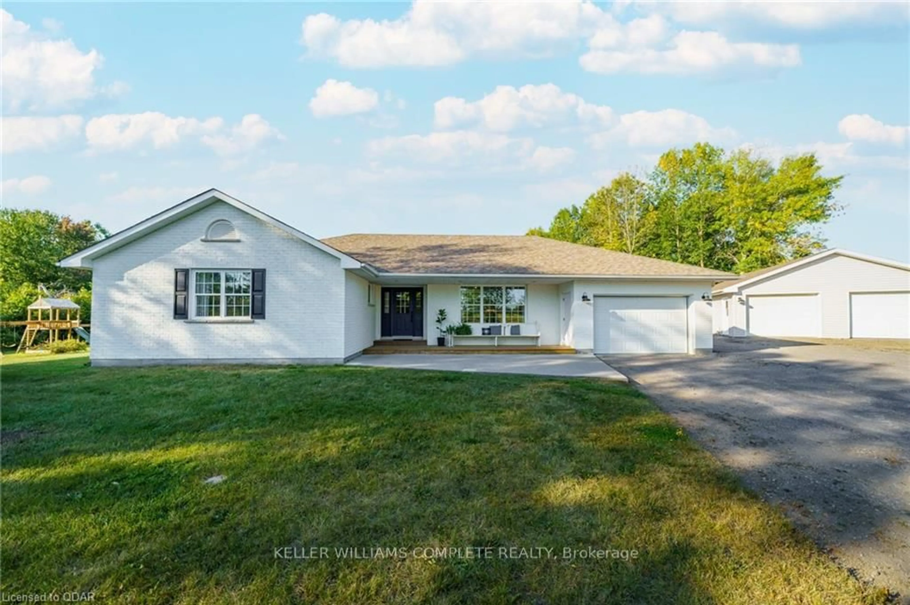 A pic from outside/outdoor area/front of a property/back of a property/a pic from drone, street for 16 BONISTEEL Rd, Trenton Ontario K8V 5P8