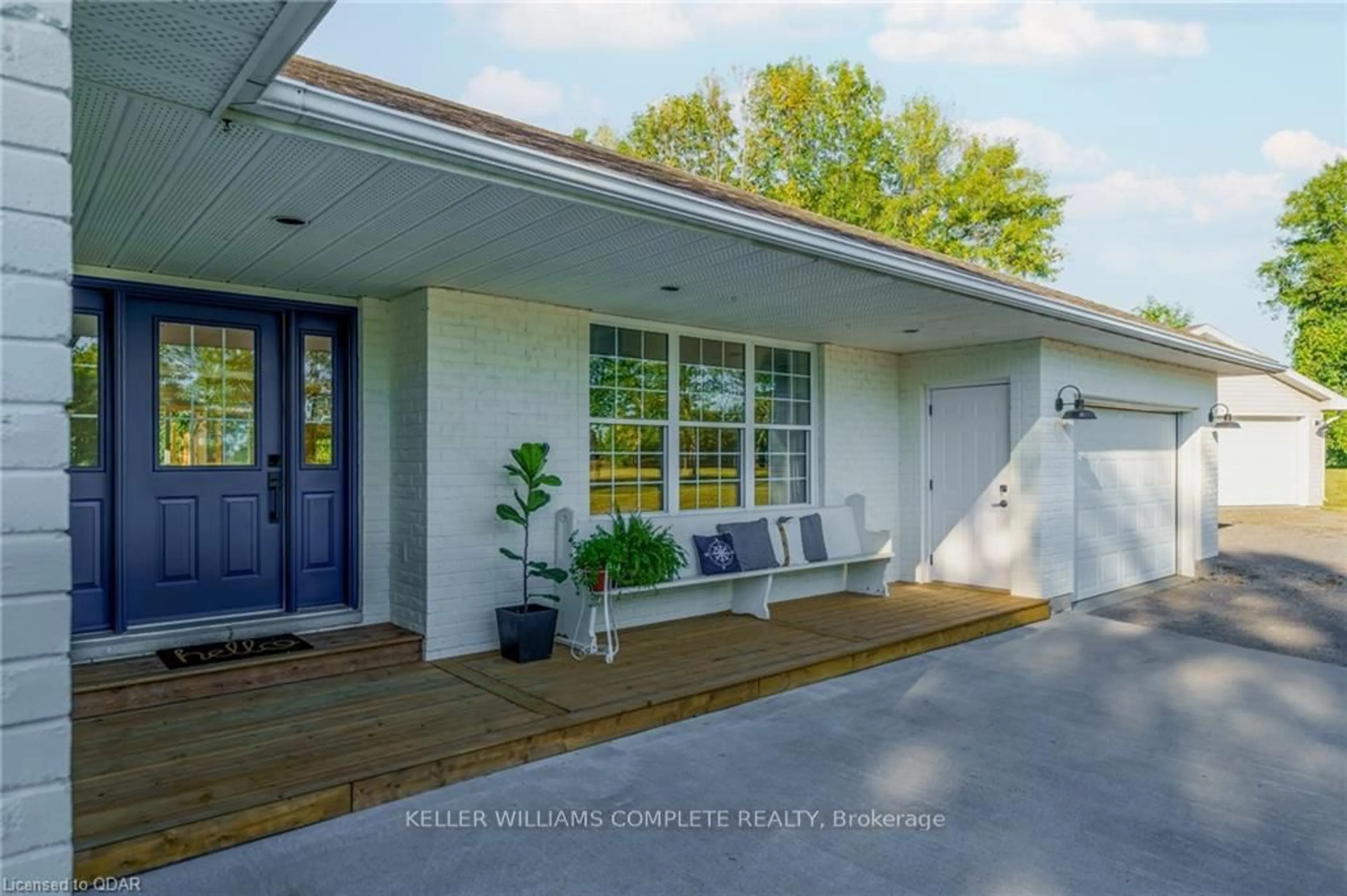 Home with vinyl exterior material, unknown for 16 BONISTEEL Rd, Trenton Ontario K8V 5P8