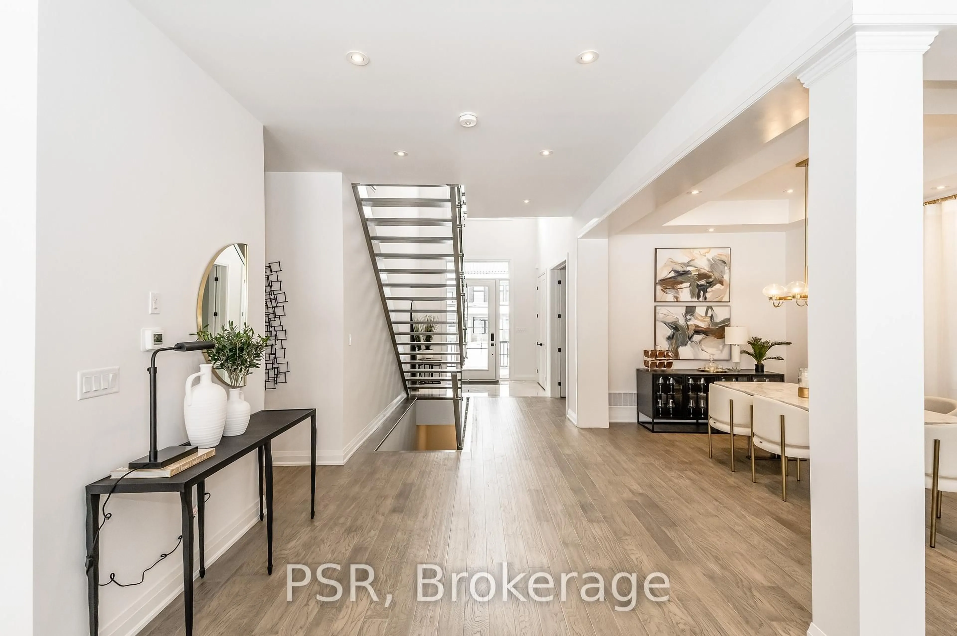 Indoor entryway for 111 Daugaard Ave, Brant Ontario N3L 0L6