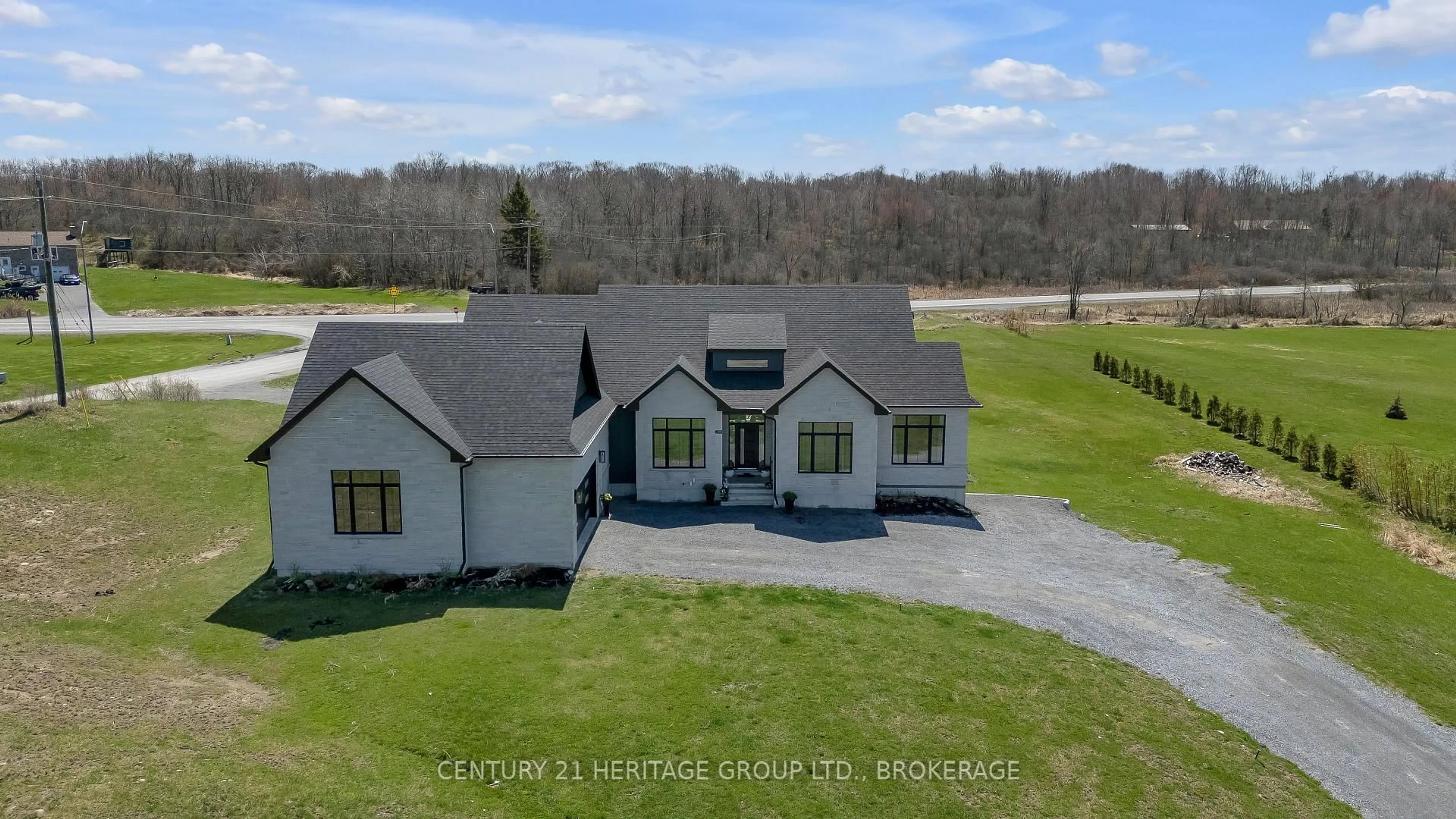 A pic from outside/outdoor area/front of a property/back of a property/a pic from drone, unknown for 245 Mann Dr, Kingston Ontario K7L 0G2