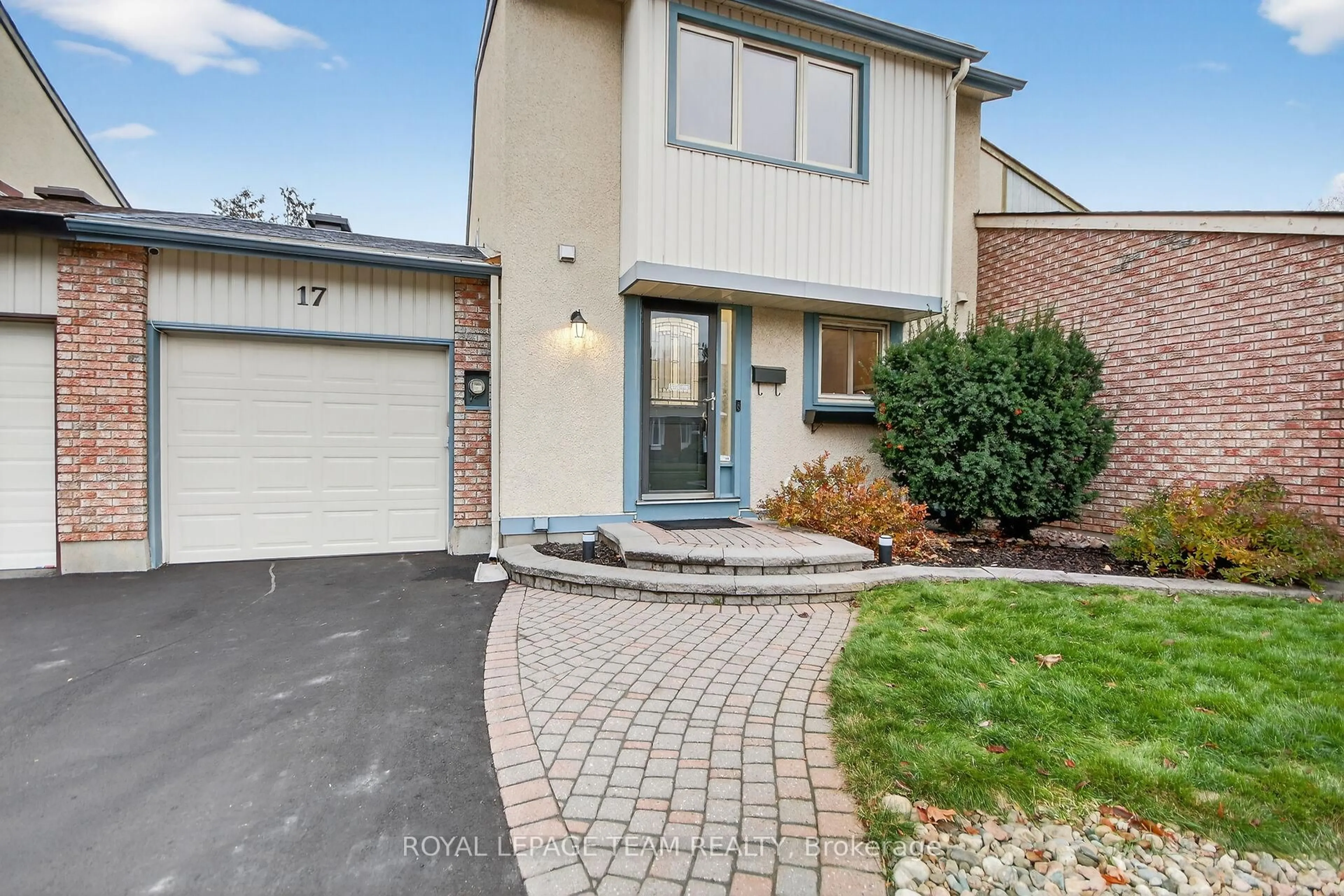 Home with brick exterior material, street for 17 Providence Pl, Ottawa Ontario K2J 1N9