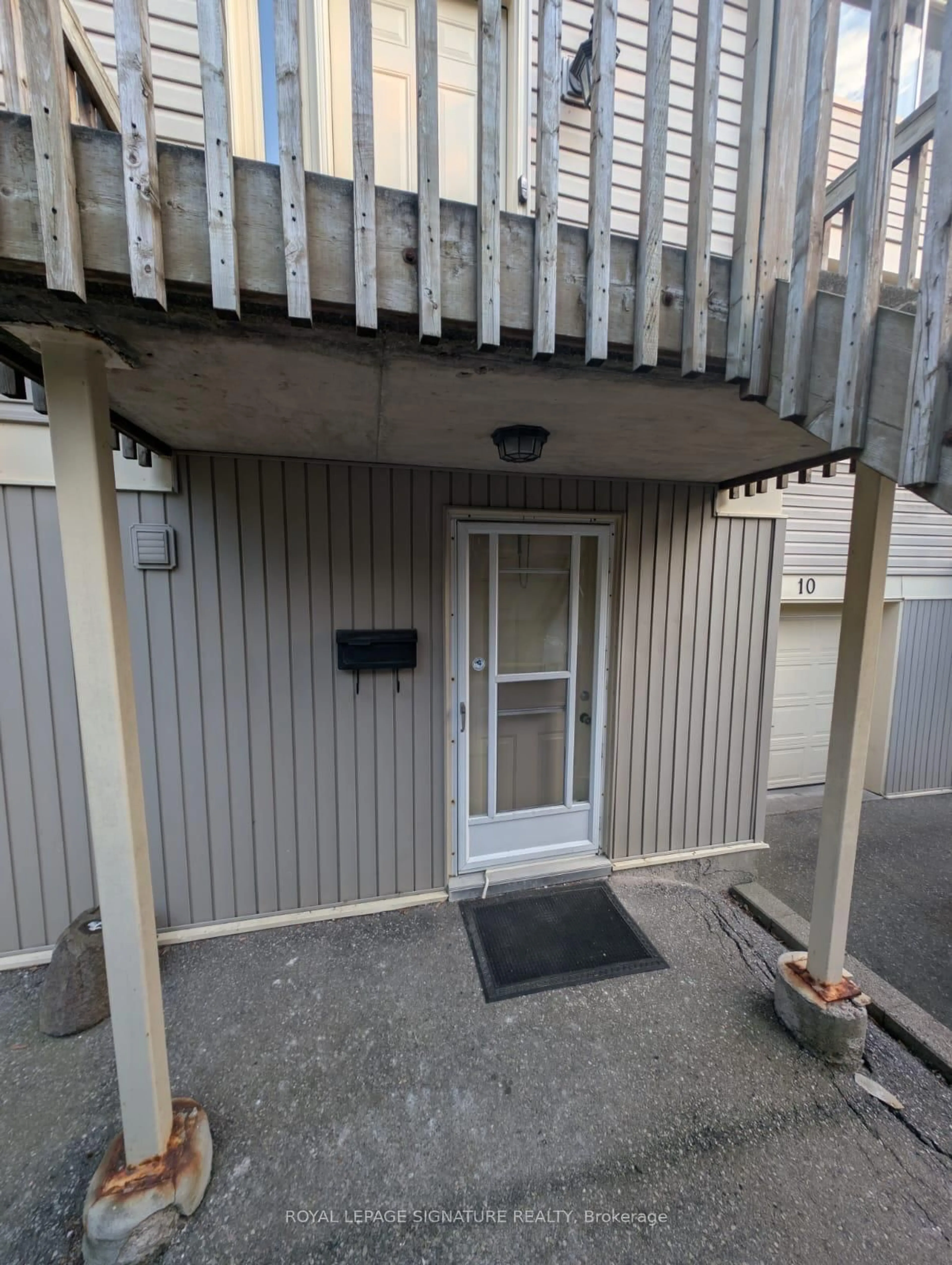 Unknown for 30 Green Valley Dr #9, Kitchener Ontario N2P 1G8