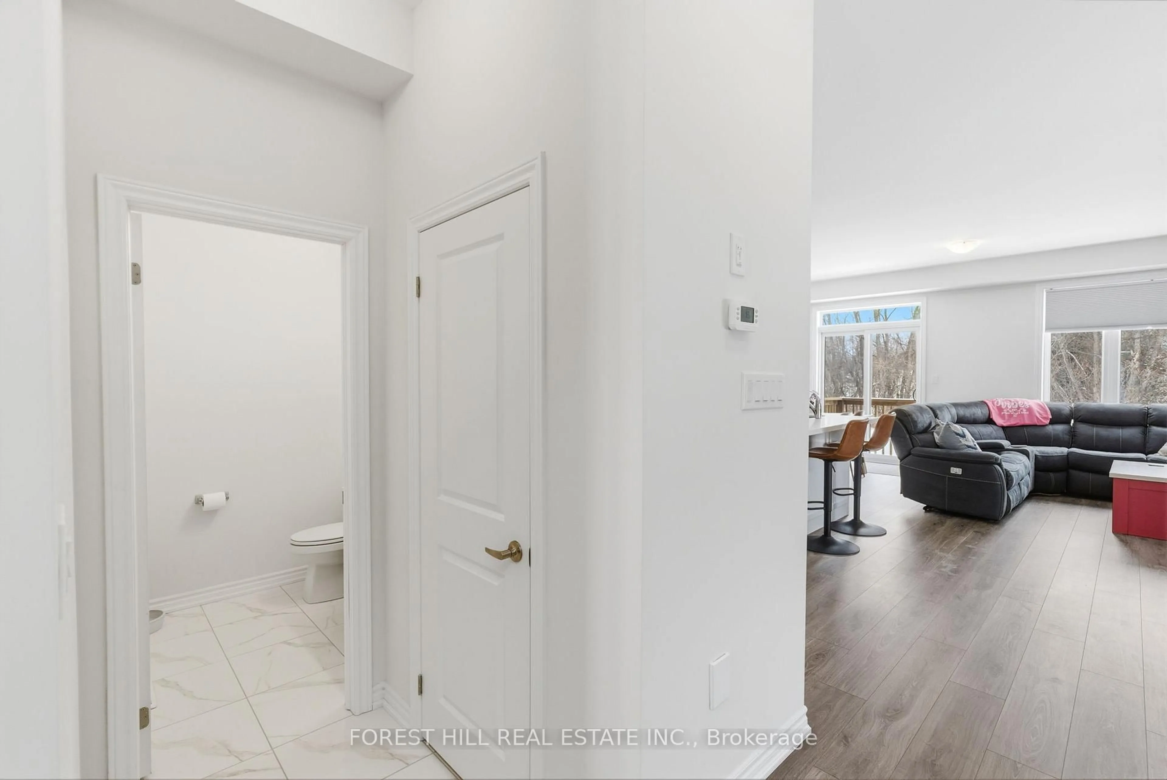 Indoor entryway for 57 Hickey Lane, Kawartha Lakes Ontario K9V 5V5