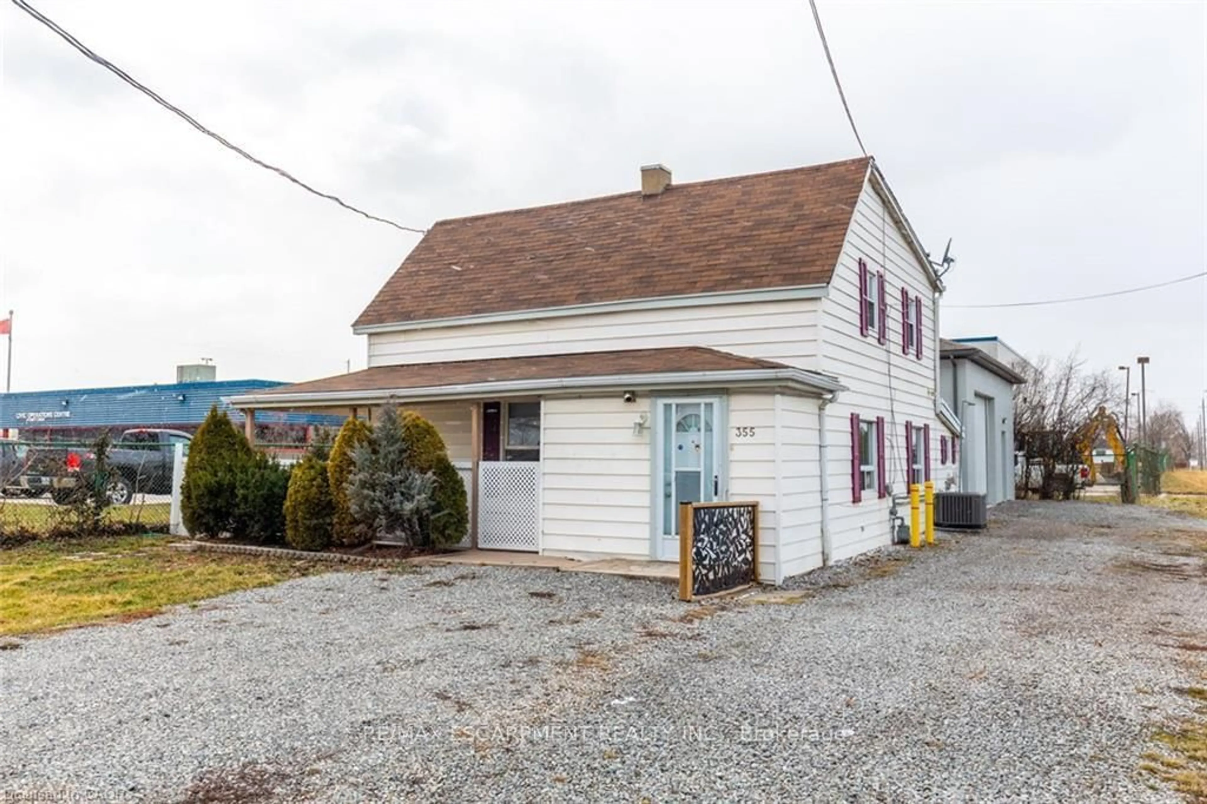 Unknown for 355 Jones Rd, Hamilton Ontario L8E 5N2