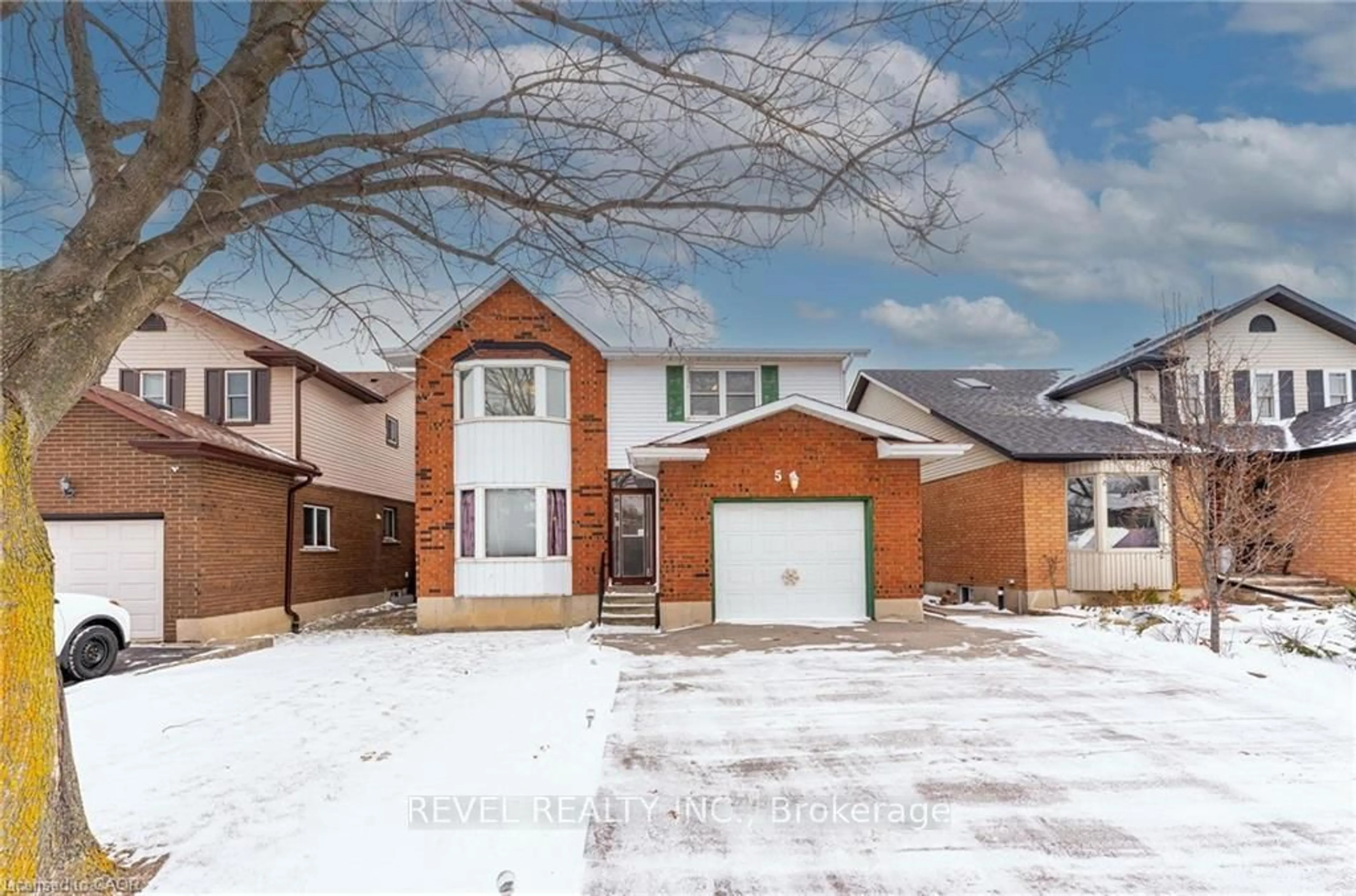 Home with brick exterior material, street for 5 Charing Dr, Hamilton Ontario L8W 2P5
