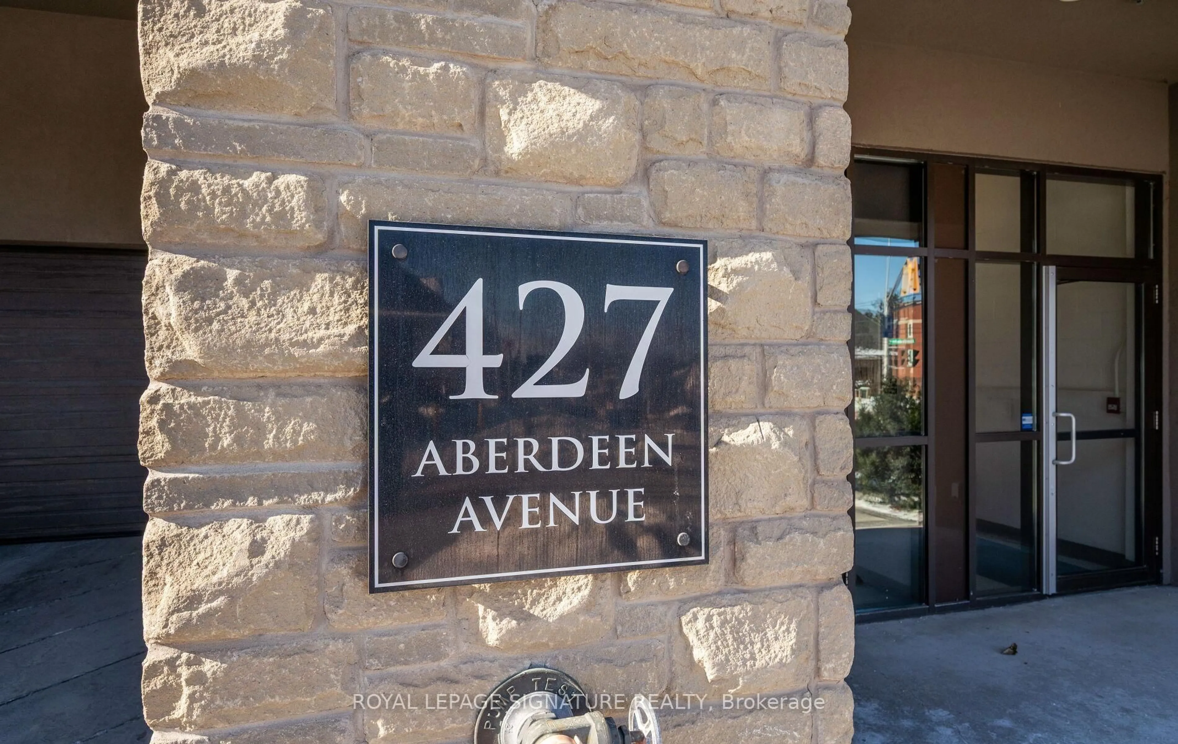 Unknown for 427 Aberdeen Ave #402, Hamilton Ontario L8P 2S4