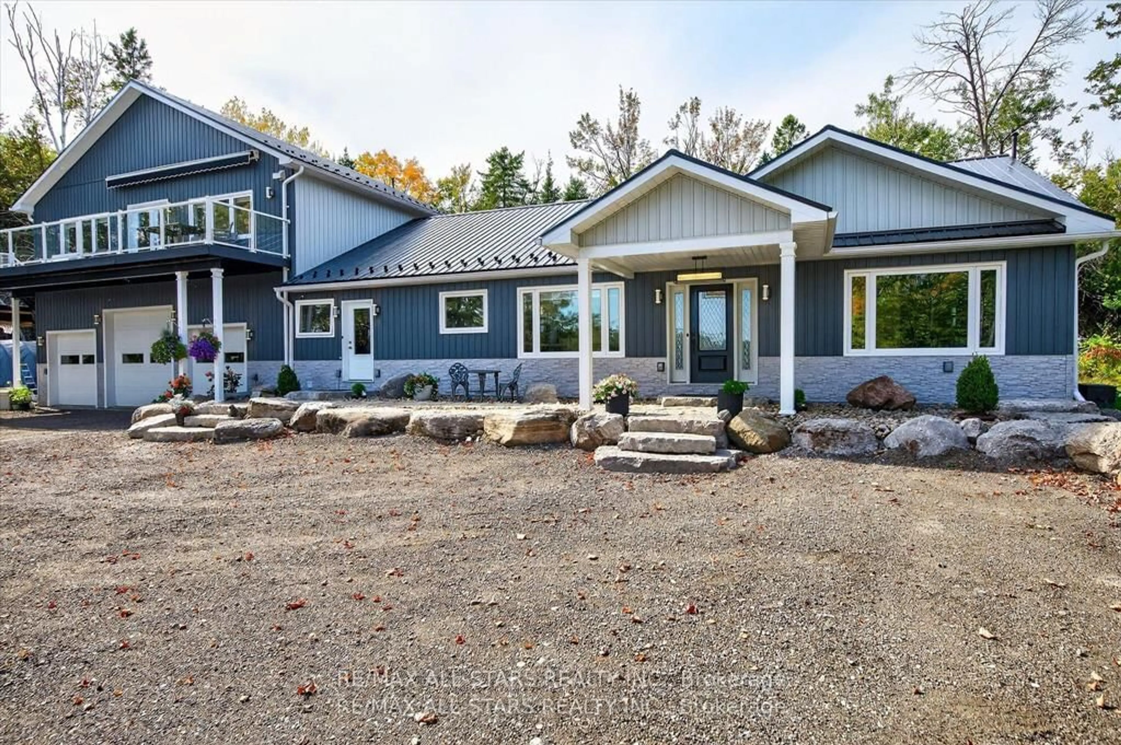 Home with vinyl exterior material, unknown for 9 Lytle Lane, Kawartha Lakes Ontario K0M 2B0