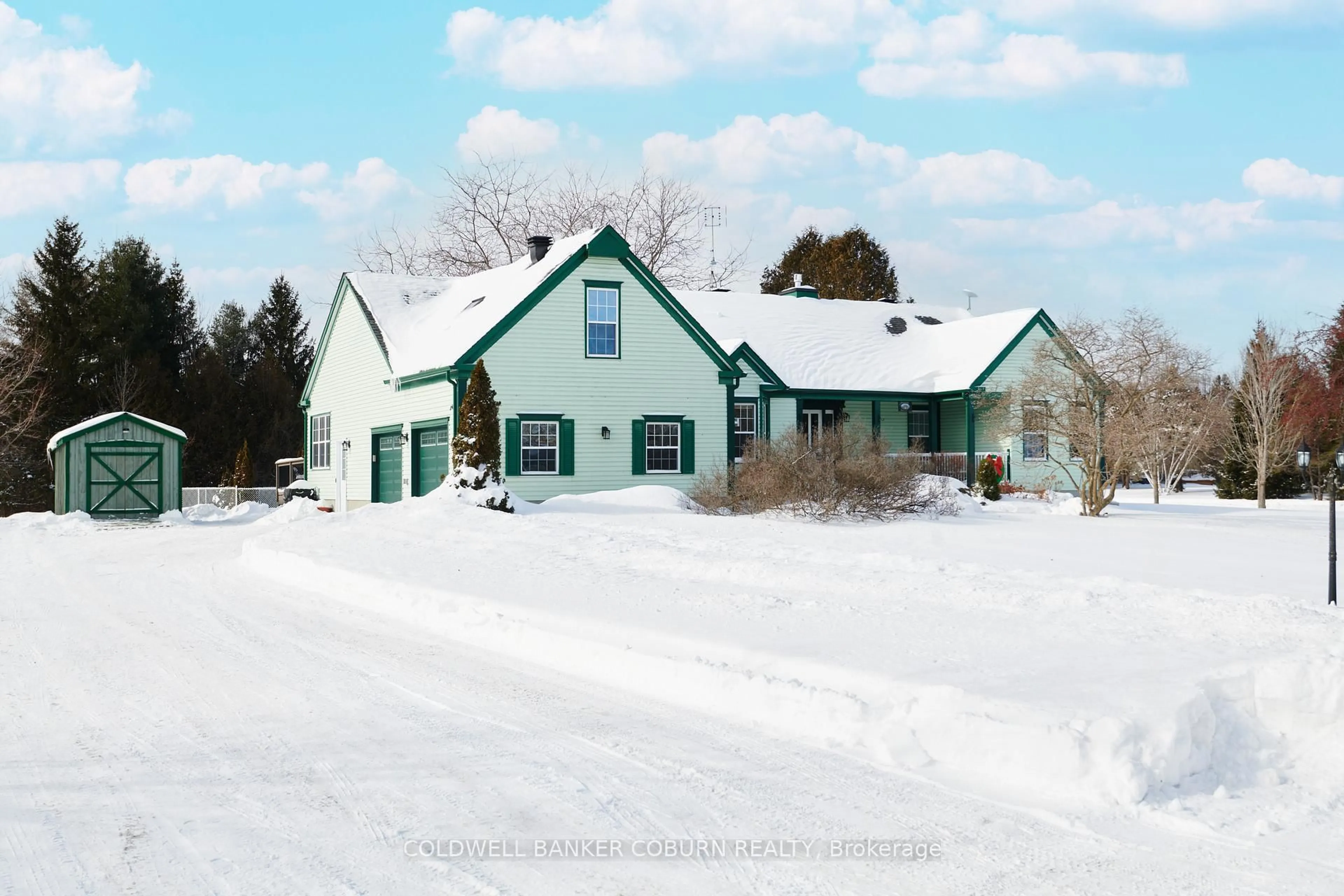 Home with vinyl exterior material, street for 11 Kimberly Ave, North Grenville Ontario K0G 1J0