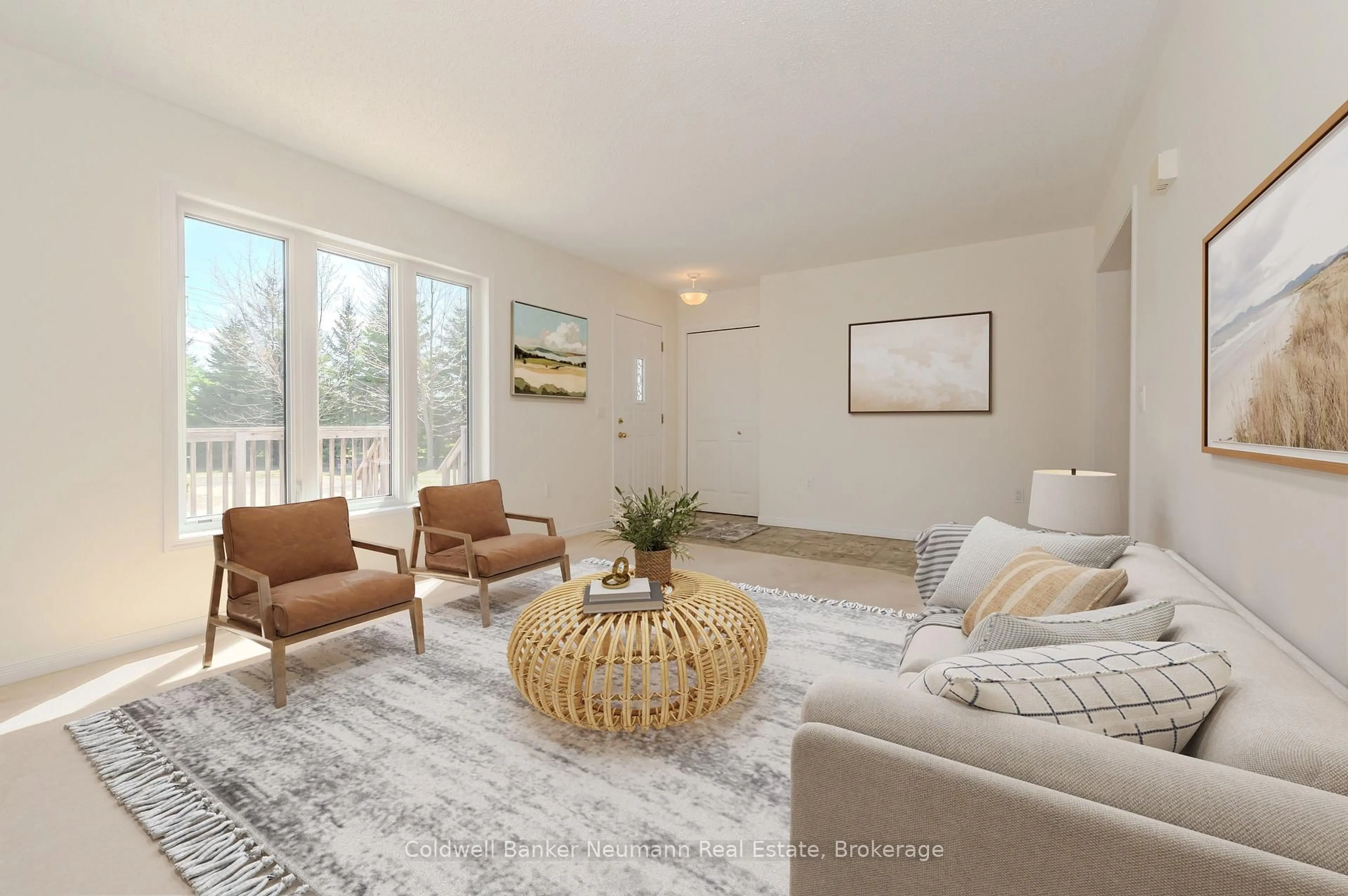 Living room with furniture, unknown for 2540 Hespeler Rd, Cambridge Ontario N3C 2V3