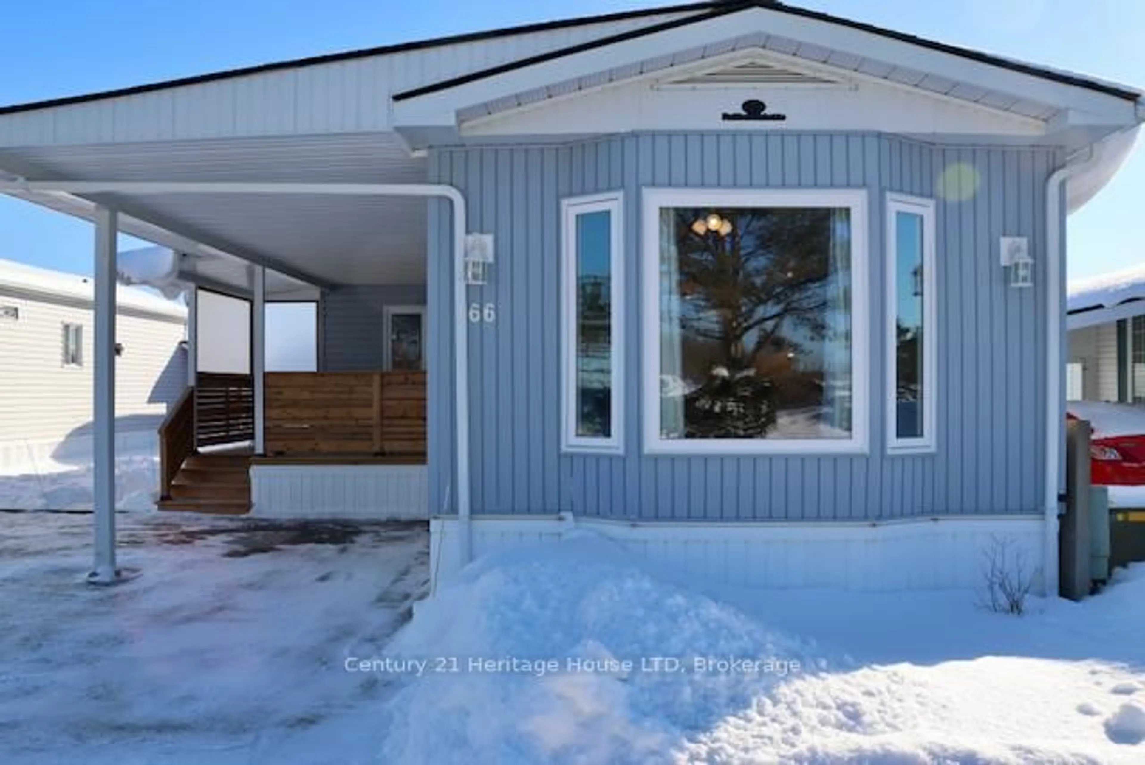 Home with vinyl exterior material, street for 3033 Townline Rd #66, Fort Erie Ontario L0S 1S1