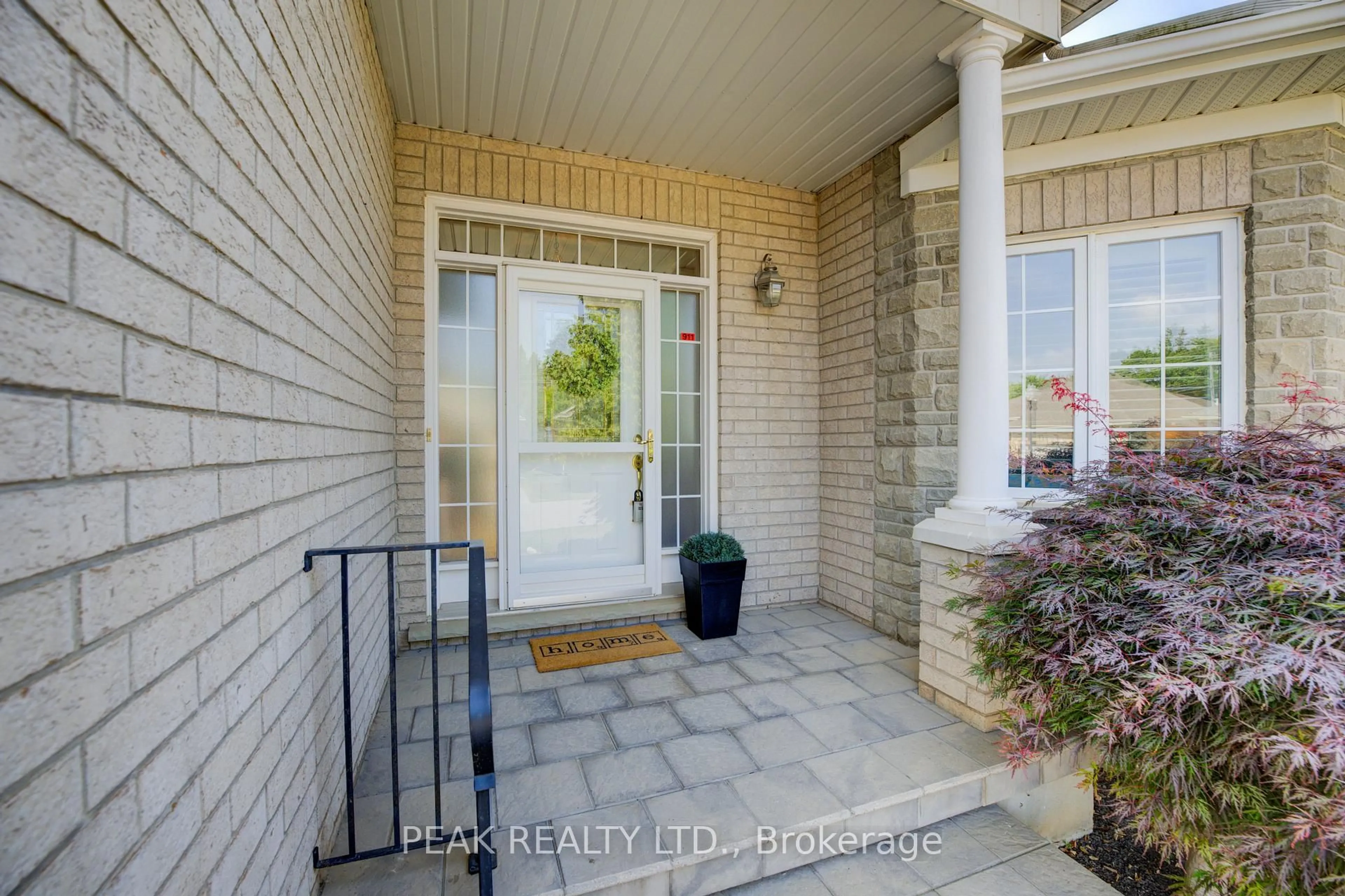 Indoor entryway for 59 Devonshire Dr, Wilmot Ontario N3A 4J6
