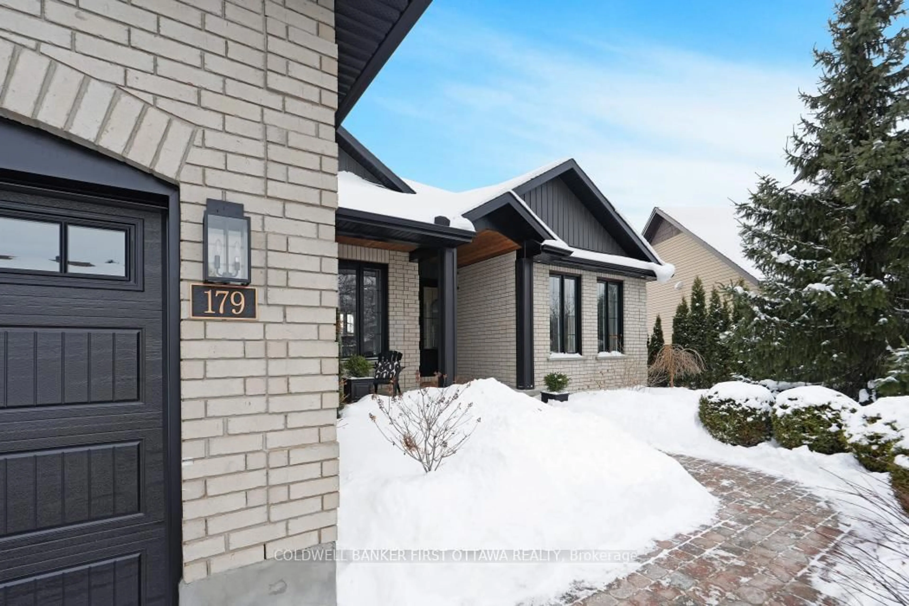Home with brick exterior material, street for 179 Glenncastle Dr, Carp Ontario K0A 1L0