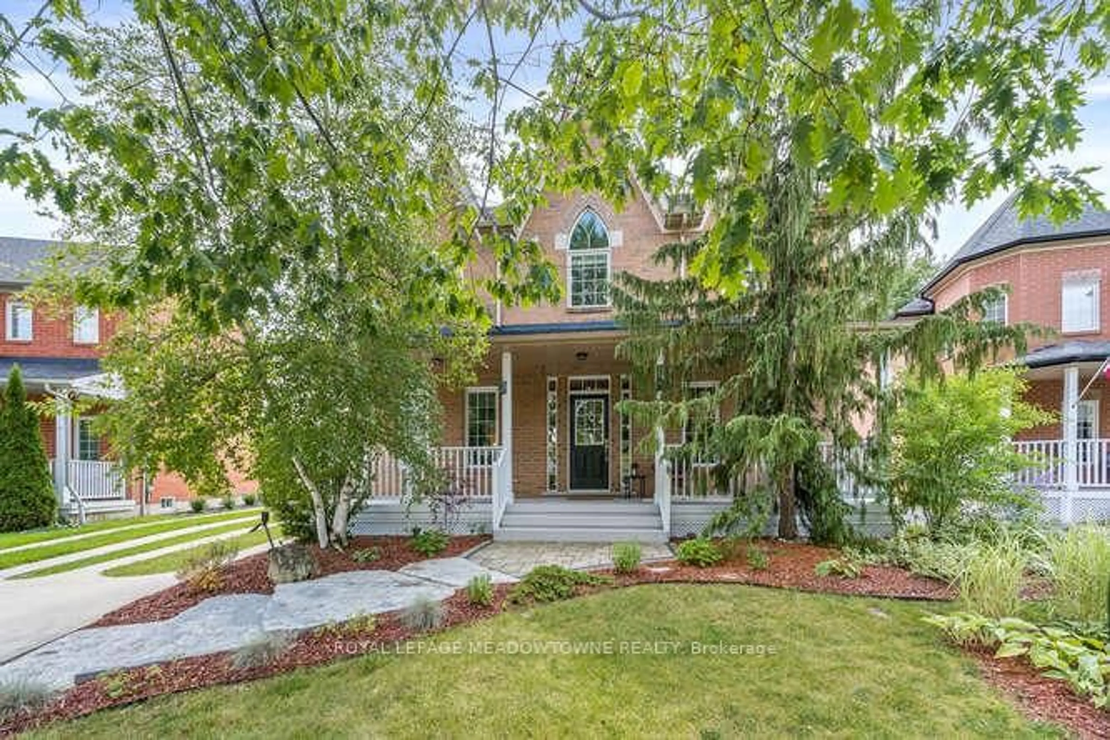 Home with brick exterior material, street for 119 Parkview Lane, Guelph/Eramosa Ontario N0B 2K0