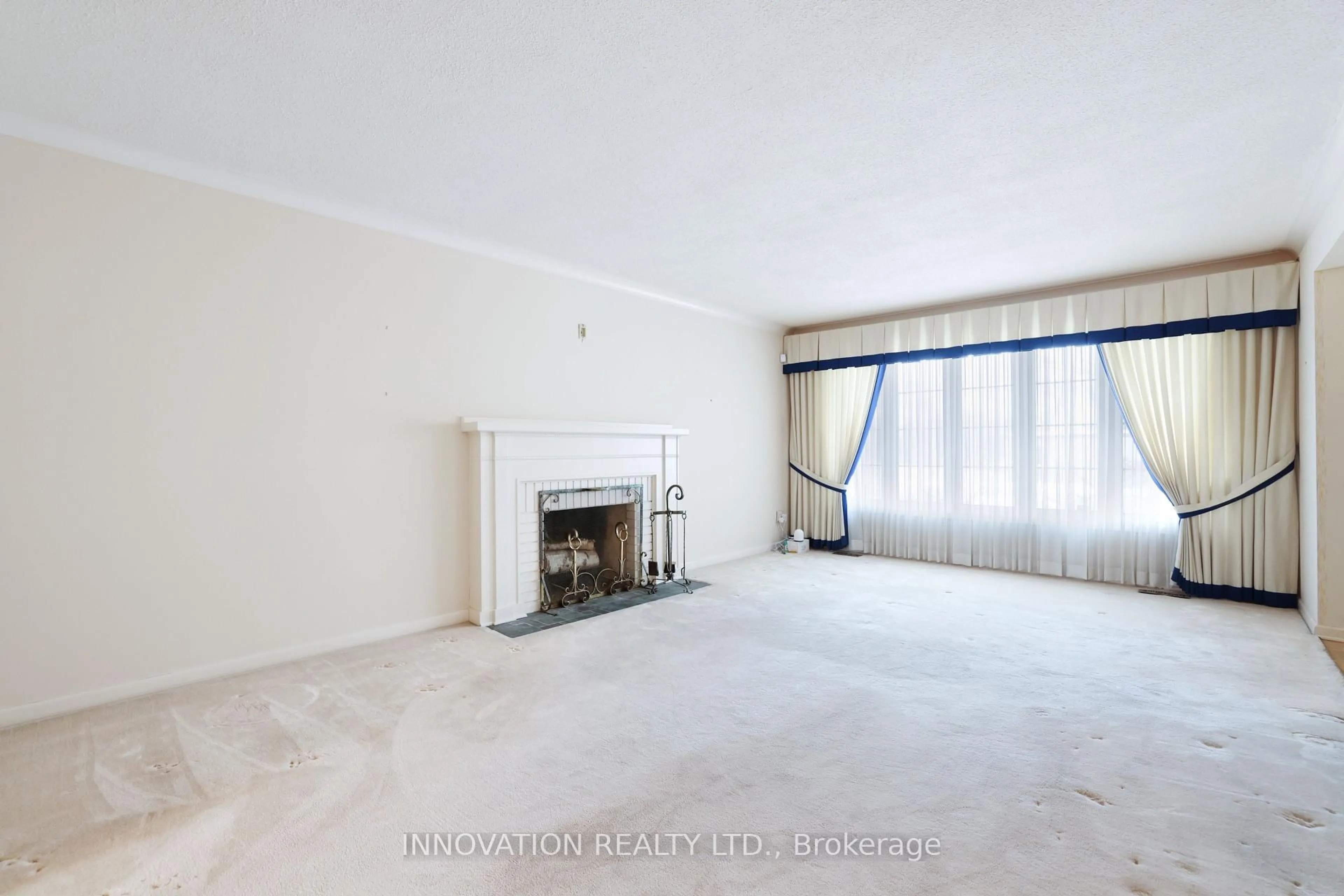 A pic of a room for 935 Parkhaven Ave, Ottawa Ontario K2B 5K4