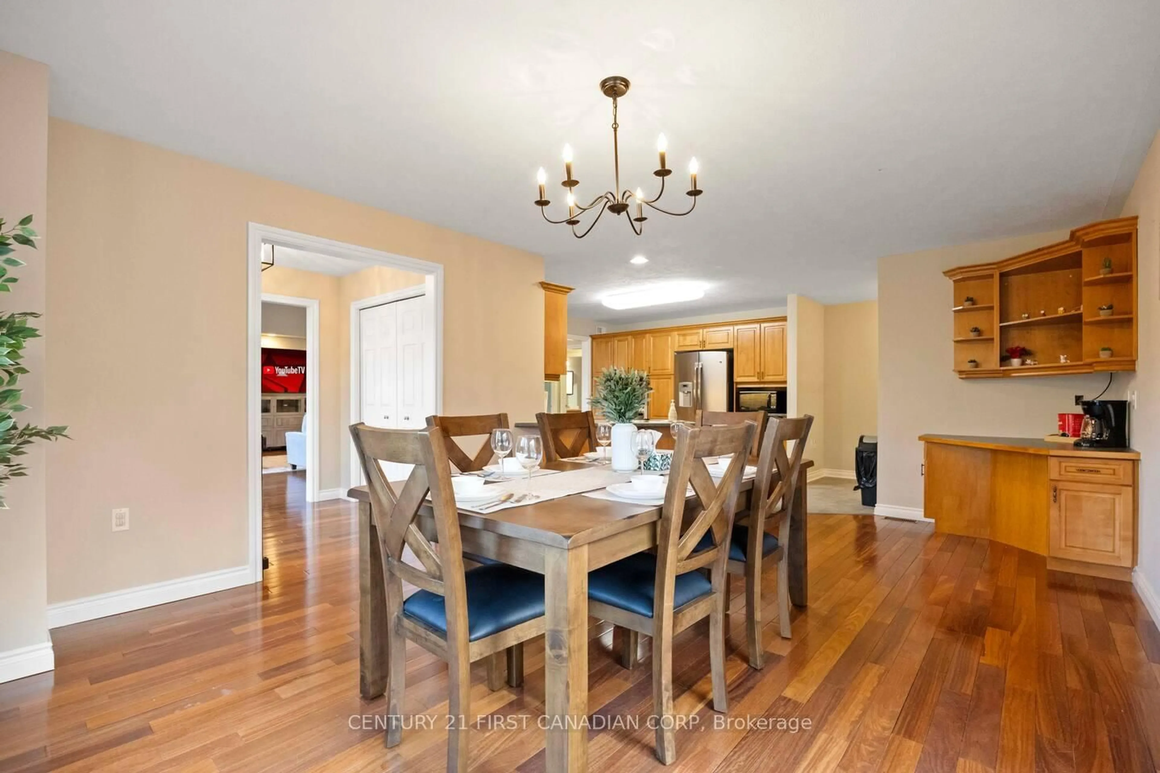 Dining room, wood/laminate floor for 270 McGill Rd, Brant Ontario N0E 1K0
