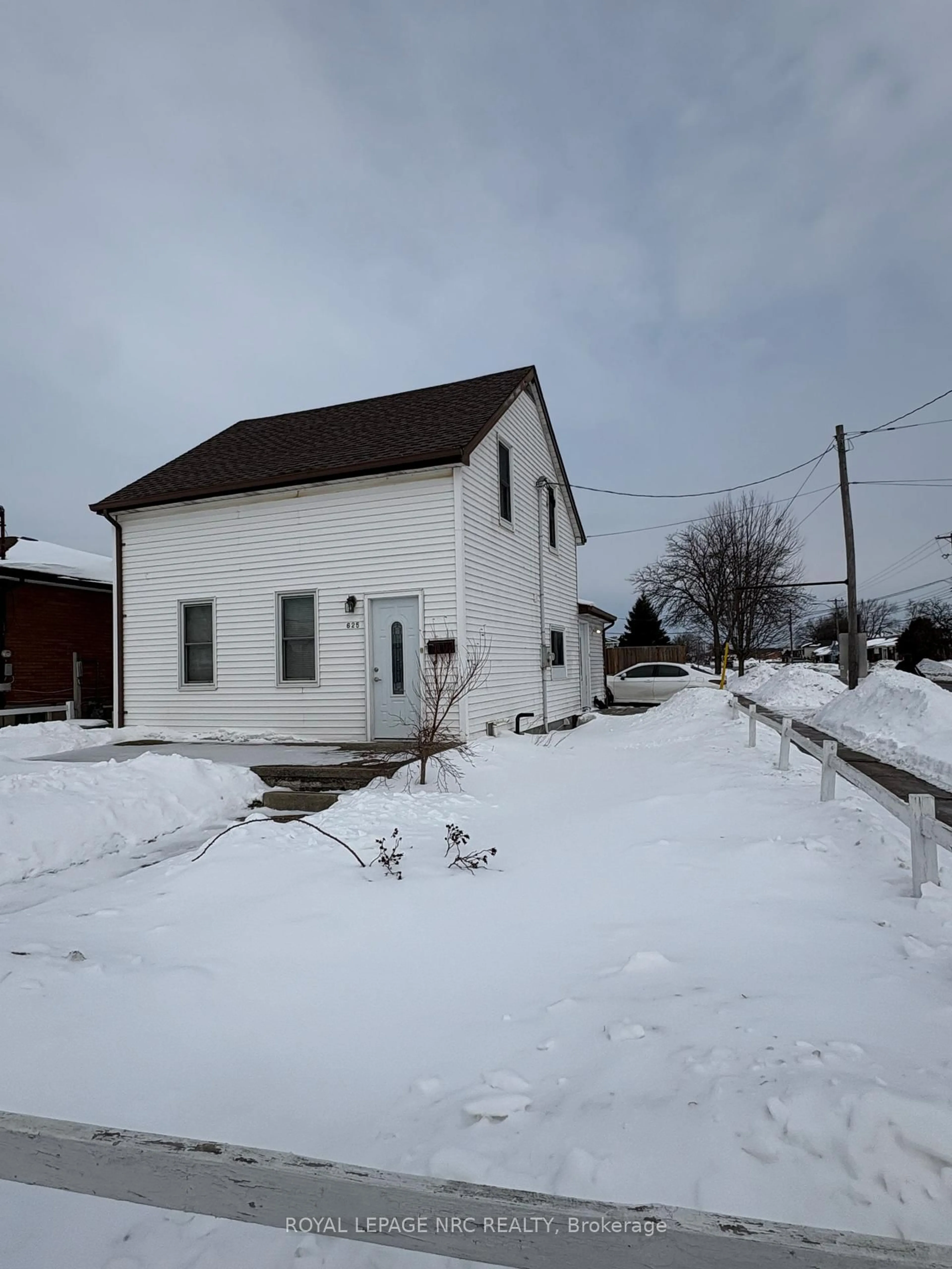 Unknown for 625 Lincoln St, Welland Ontario L3B 4R2