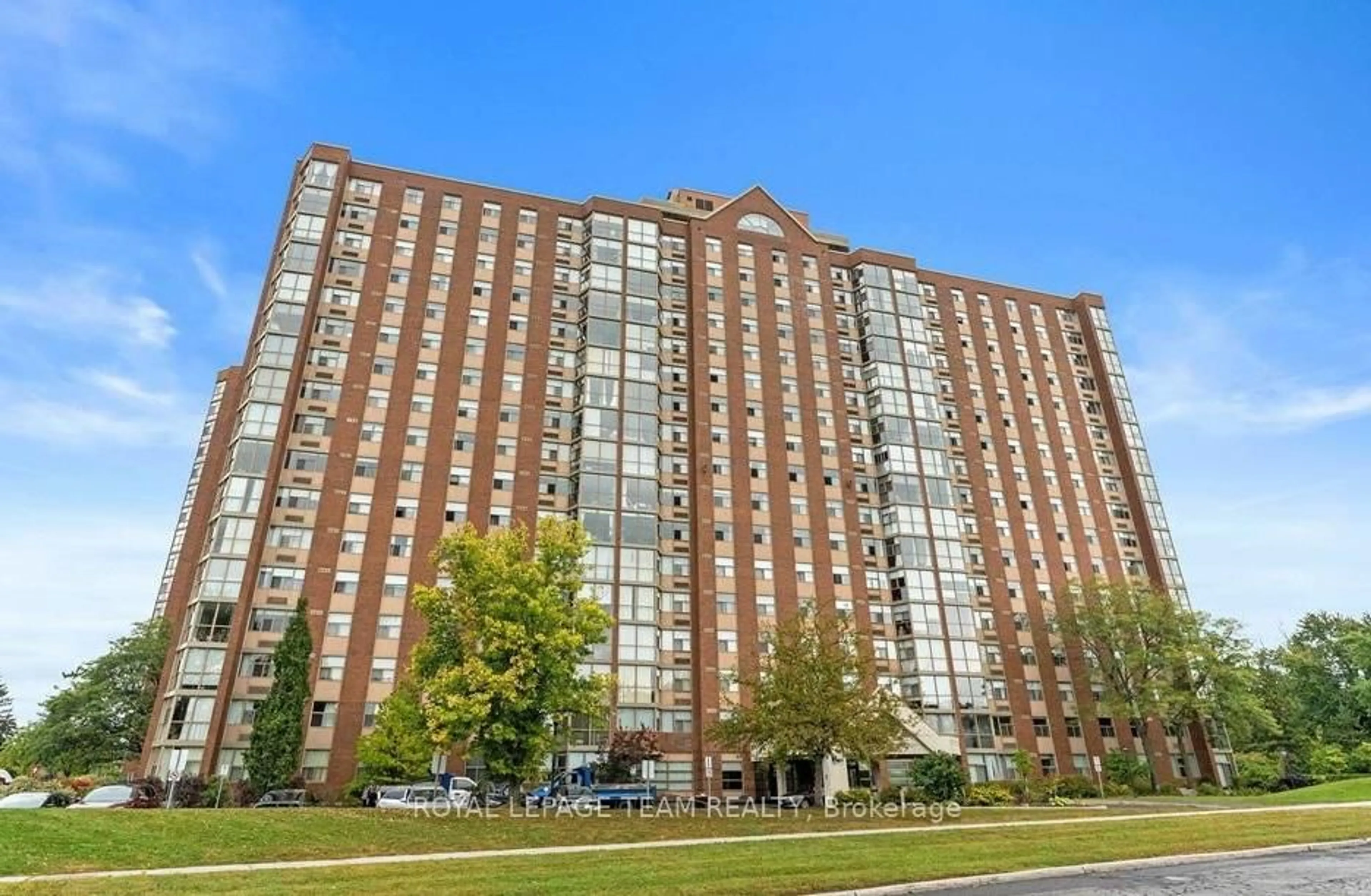 Unknown for 2760 Carousel Cres #102, Ottawa Ontario K1T 2N4