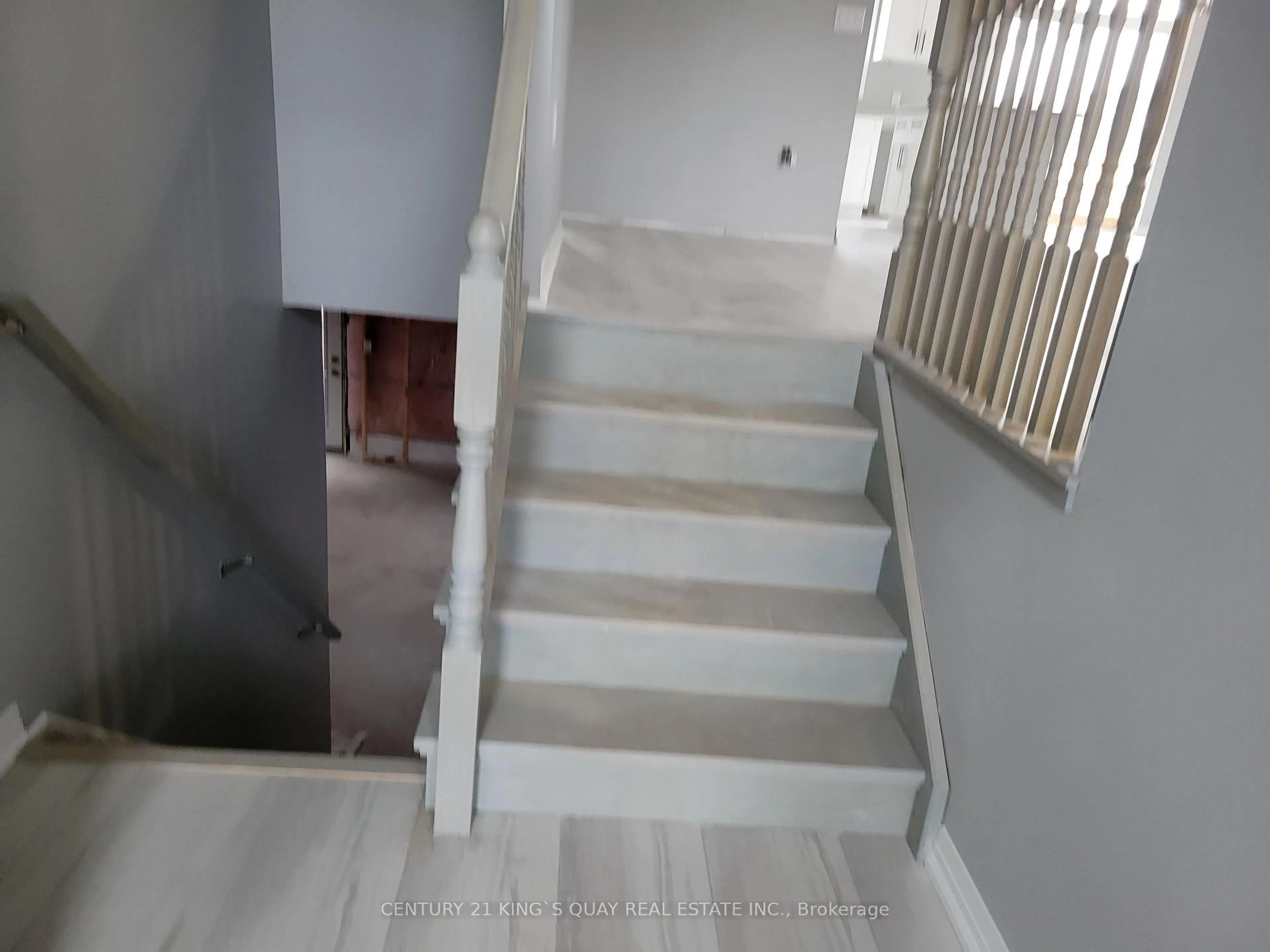 Stairs for 42 MCFARLAND Dr, Belleville Ontario K8N 2X2