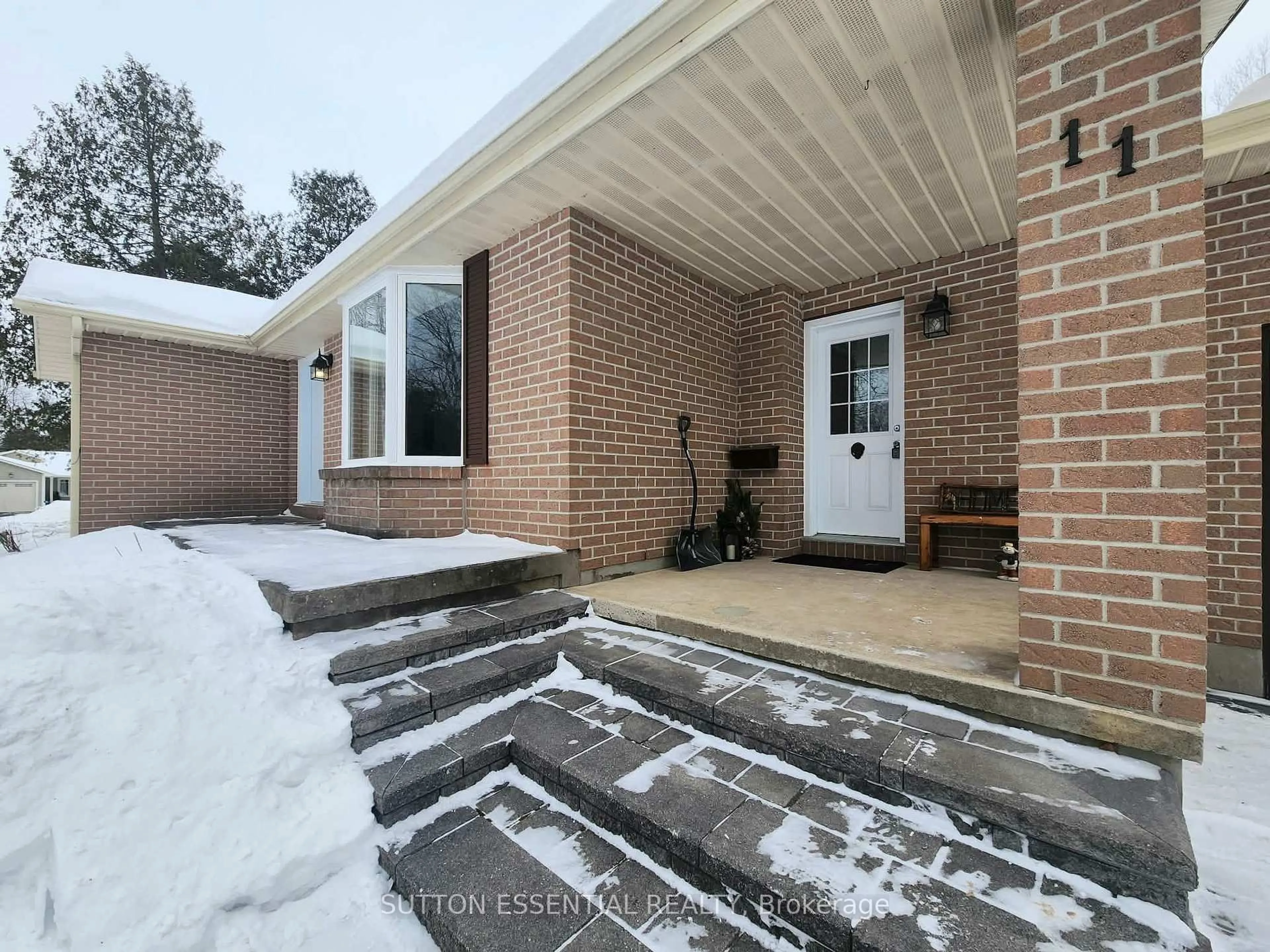 Home with brick exterior material, street for 11 Oak St, Augusta Ontario K0E 1P0