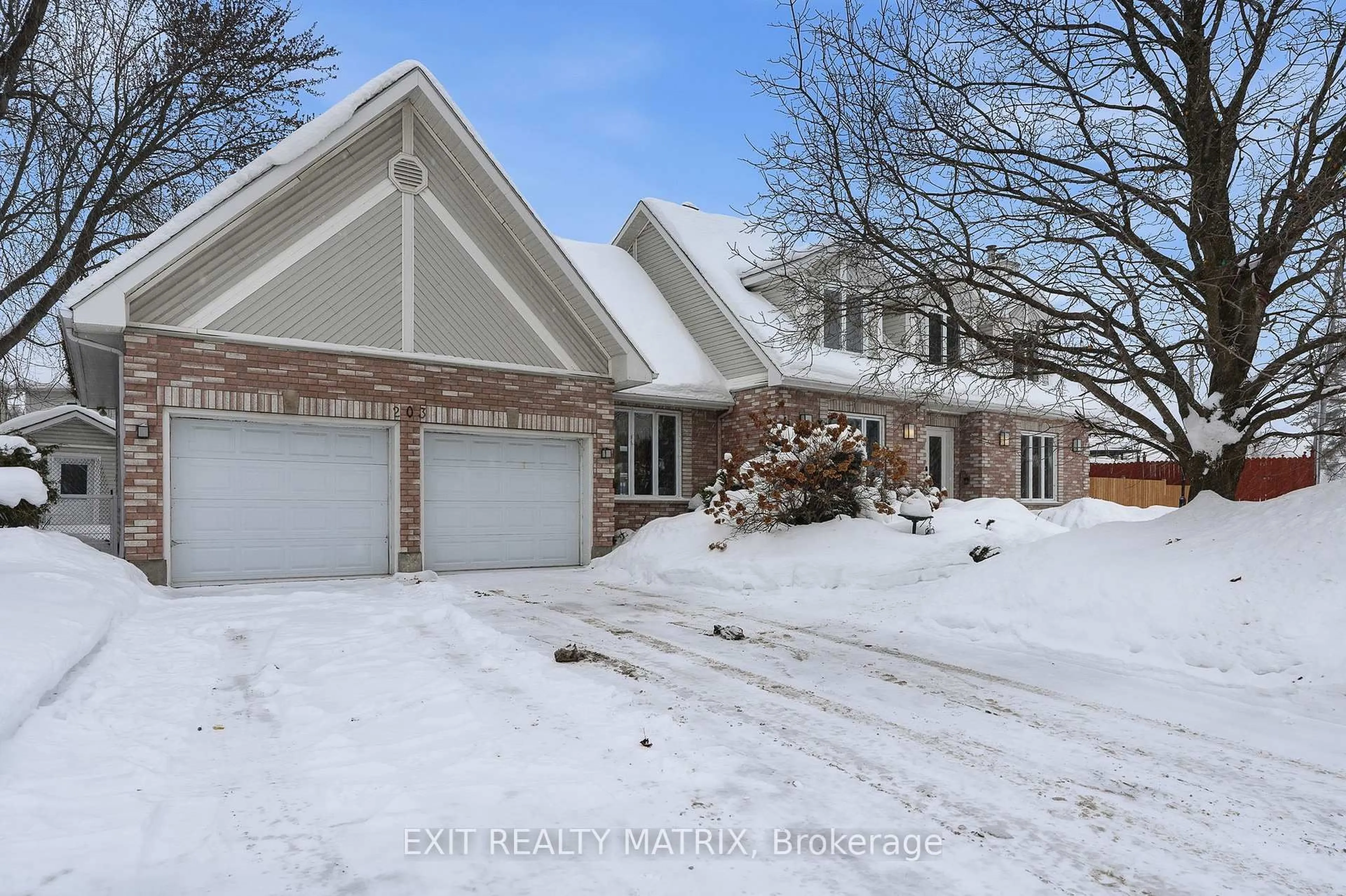 Unknown for 203 Montee Outaouais Rd, Clarence-Rockland Ontario K4K 1G2