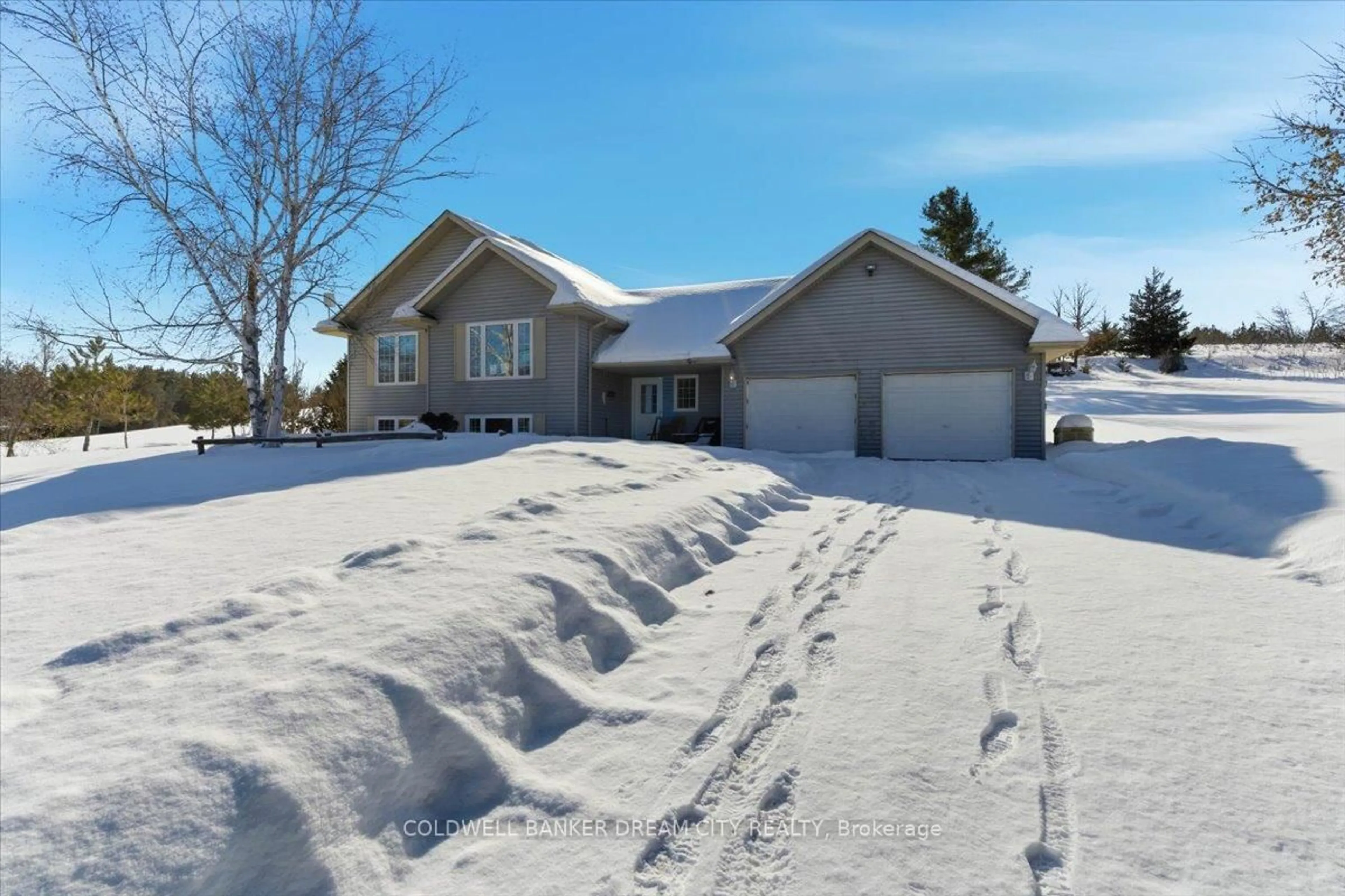 A pic from outside/outdoor area/front of a property/back of a property/a pic from drone, street for 483 Old Wooler Rd, Brighton Ontario K0K 1R0