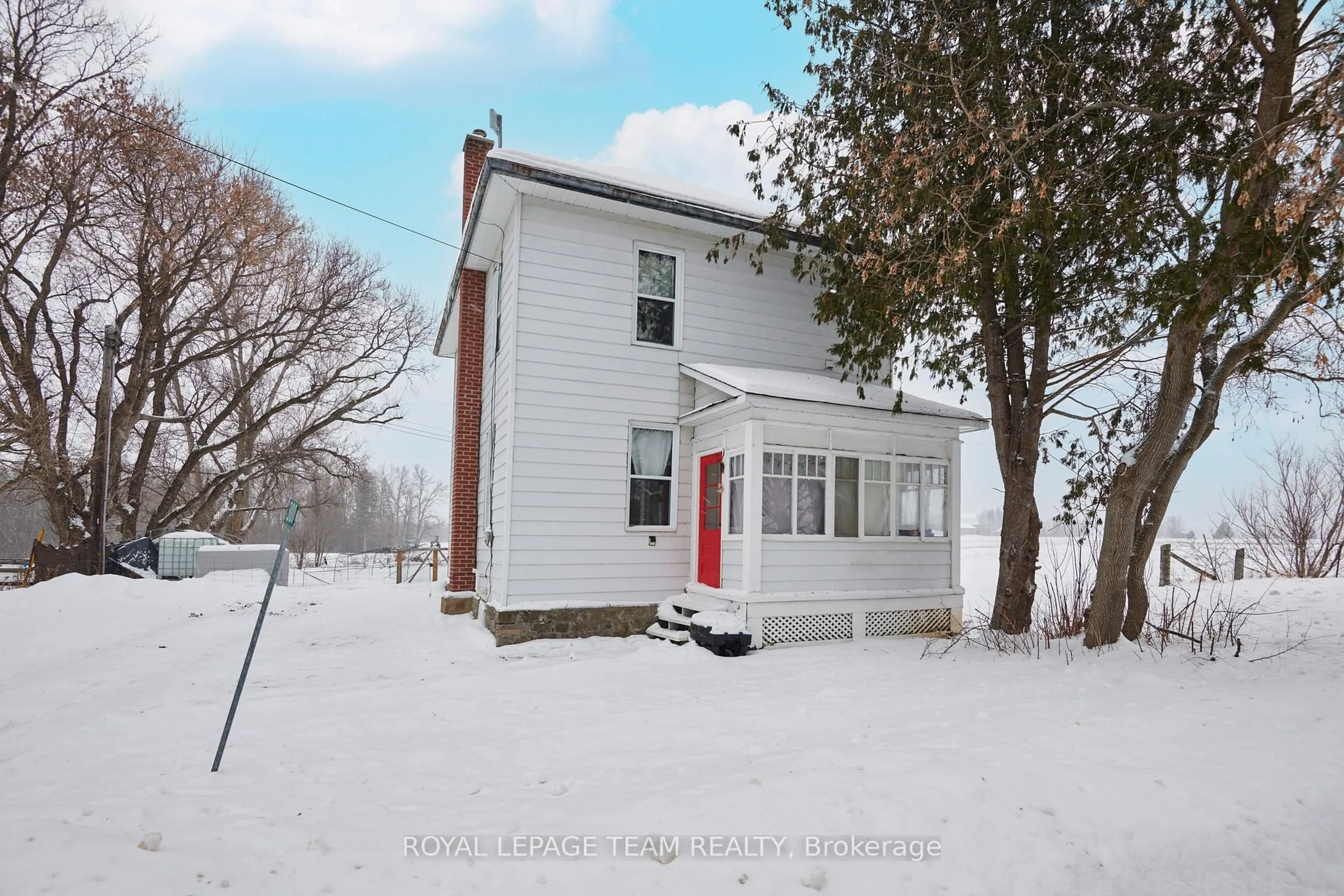 A pic from outside/outdoor area/front of a property/back of a property/a pic from drone, street for 300 Culhane Rd, Renfrew Ontario K7V 3Z5