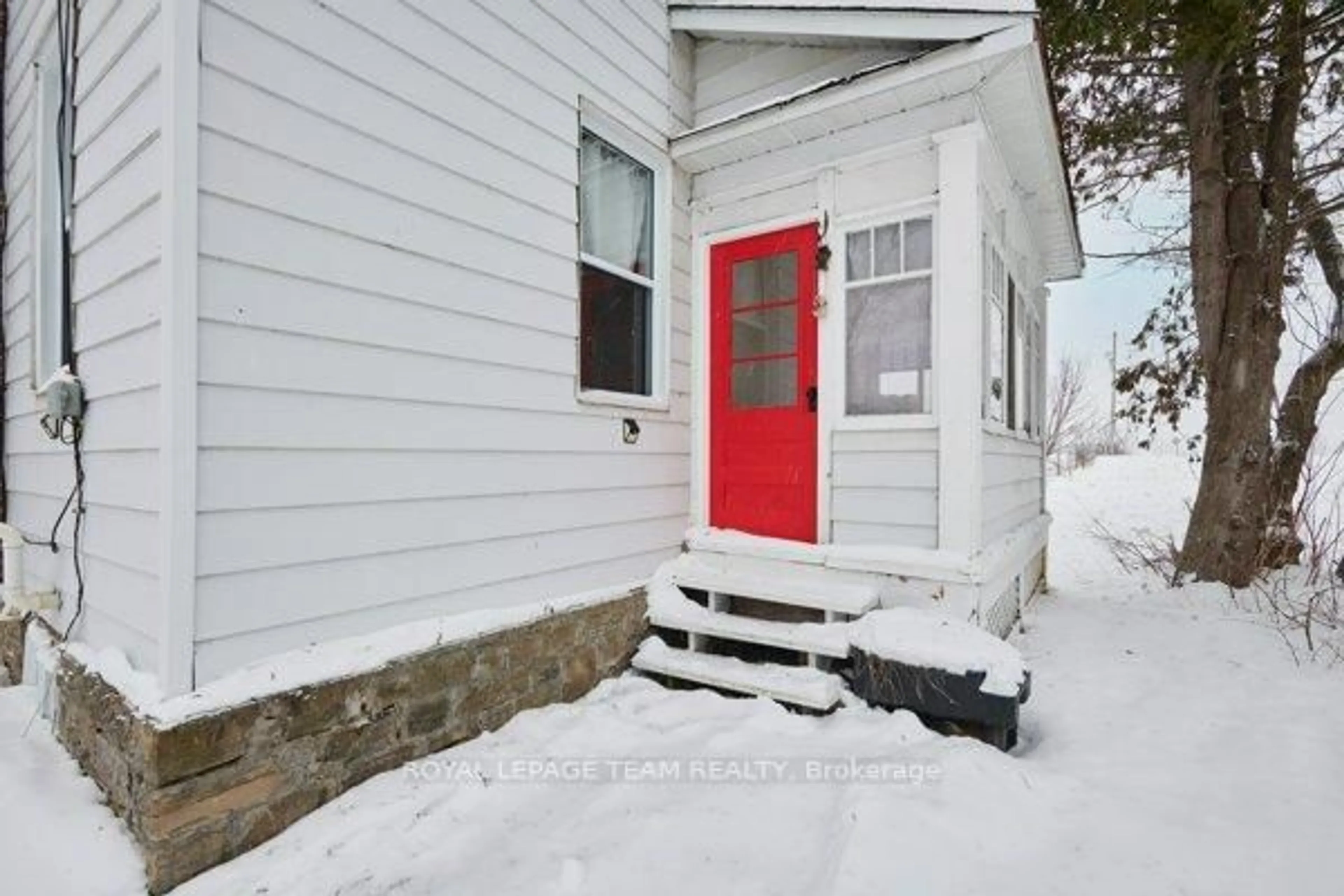 Unknown for 300 Culhane Rd, Renfrew Ontario K7V 3Z5