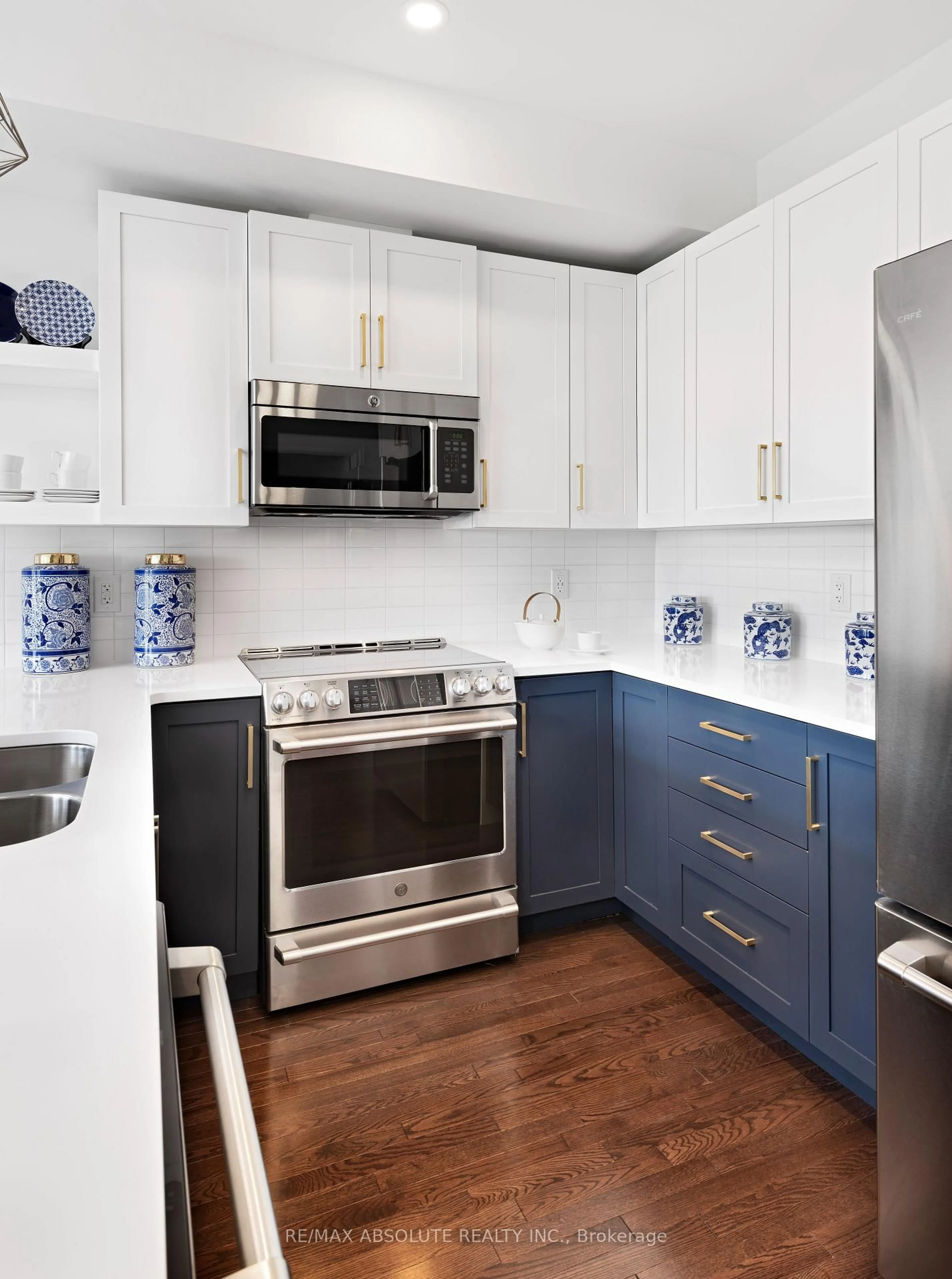 Contemporary kitchen, unknown for Lot T1-3 Dr. Reid St, Arnprior Ontario K7S 0H9