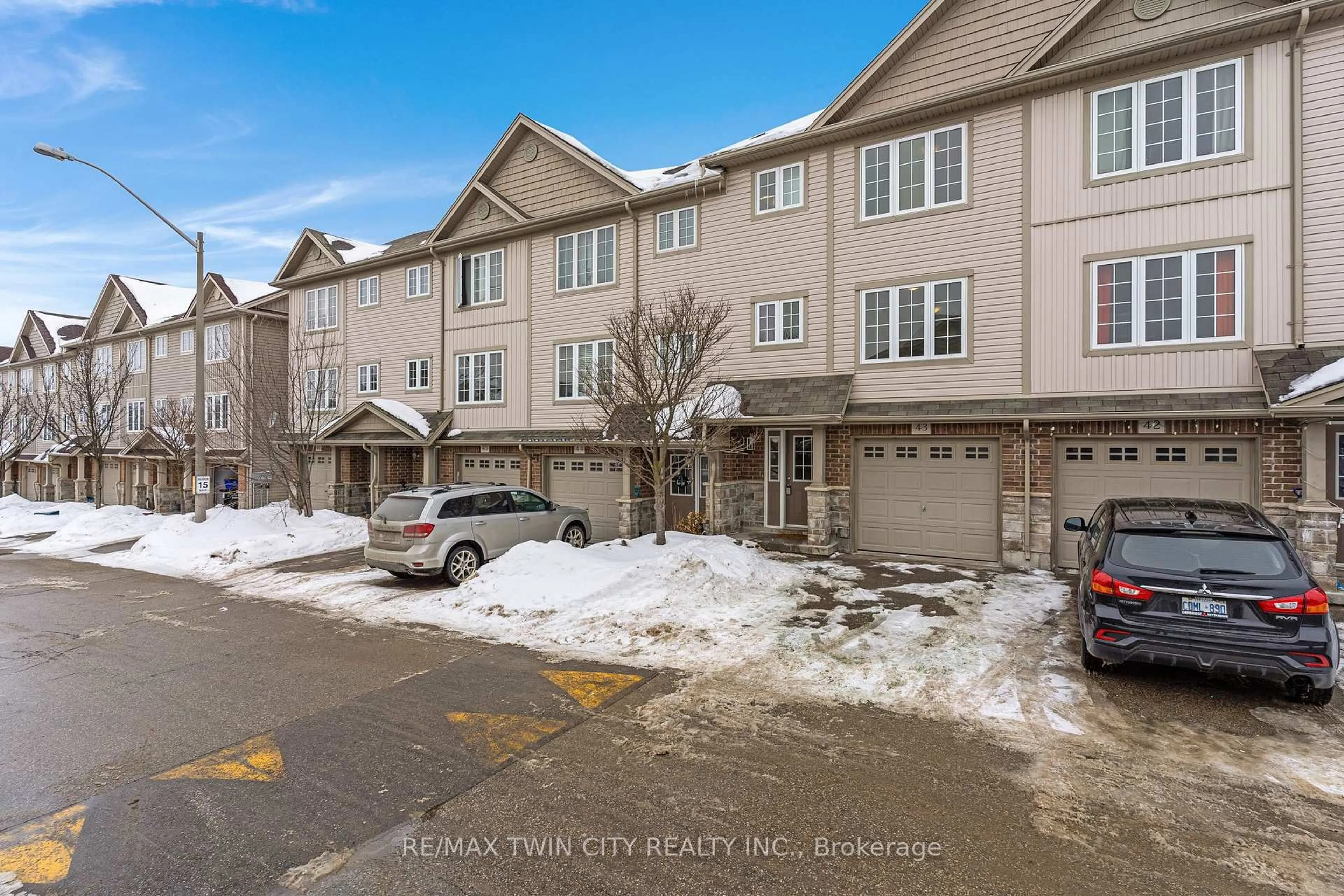 A pic from outside/outdoor area/front of a property/back of a property/a pic from drone, street for 355 Fisher Mills Rd, Cambridge Ontario N3C 4N5